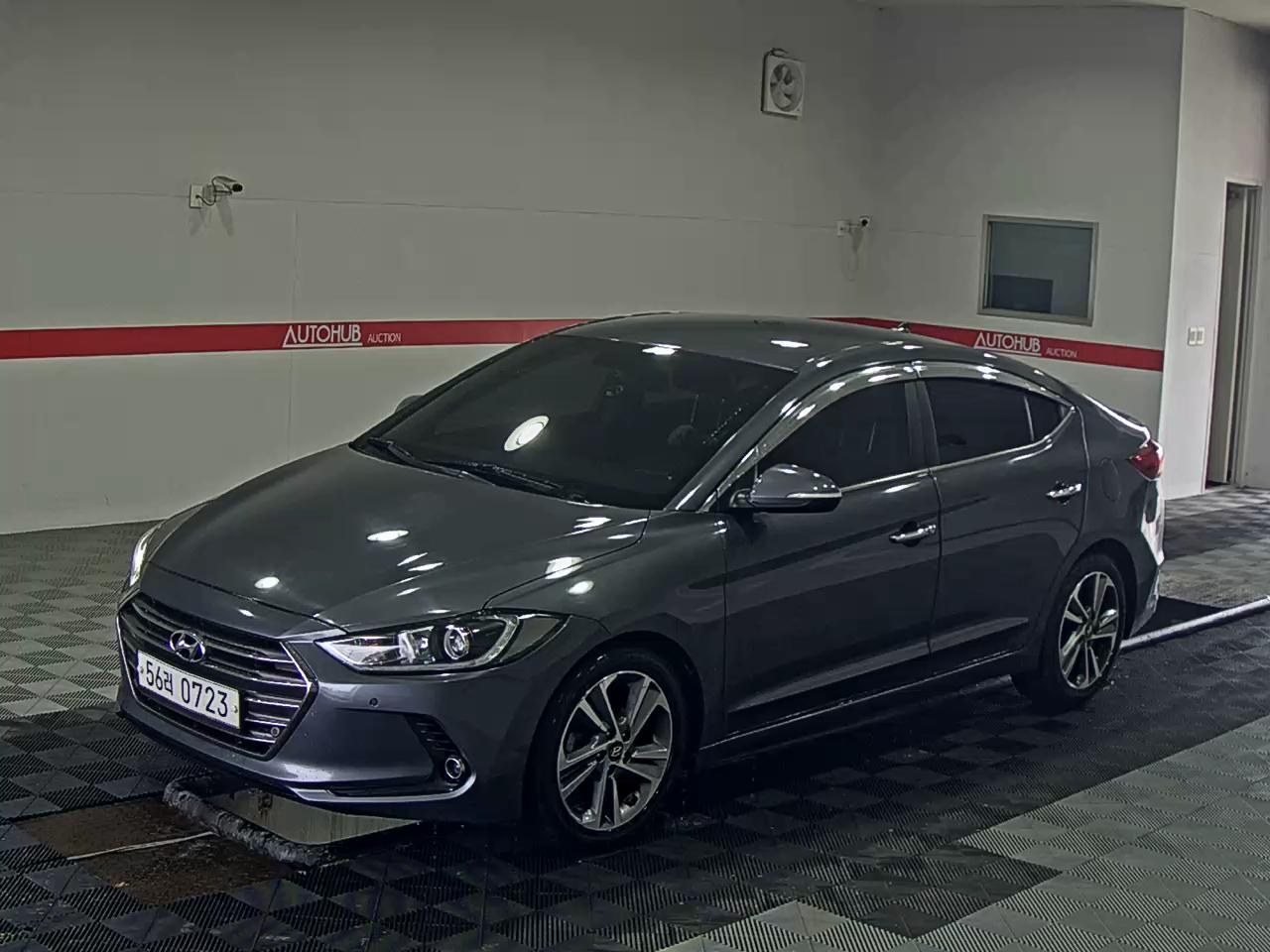 هيونداي إلانترا