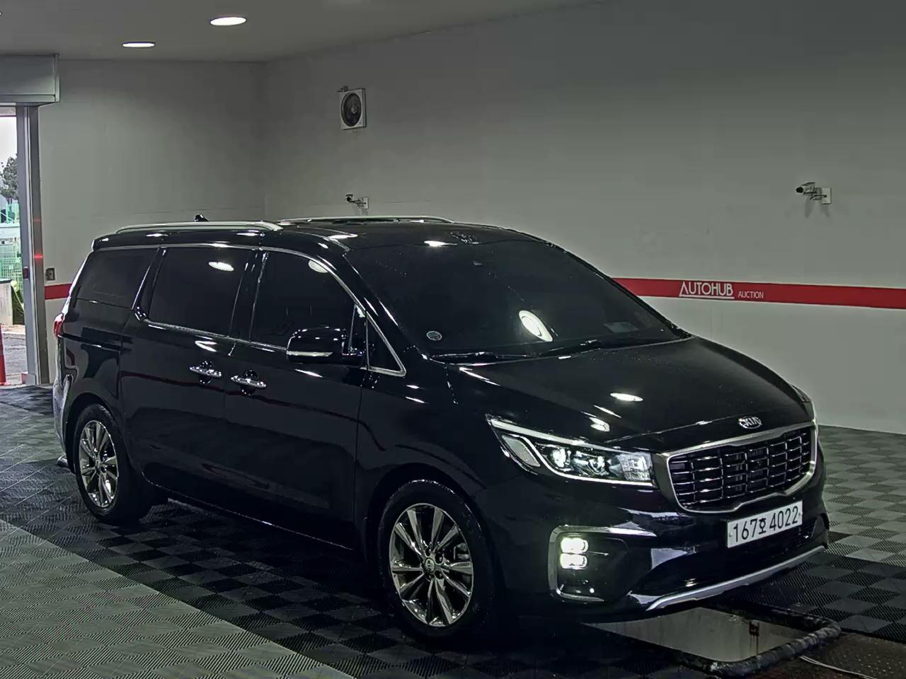 Kia New Carnival 2020 - Image 2