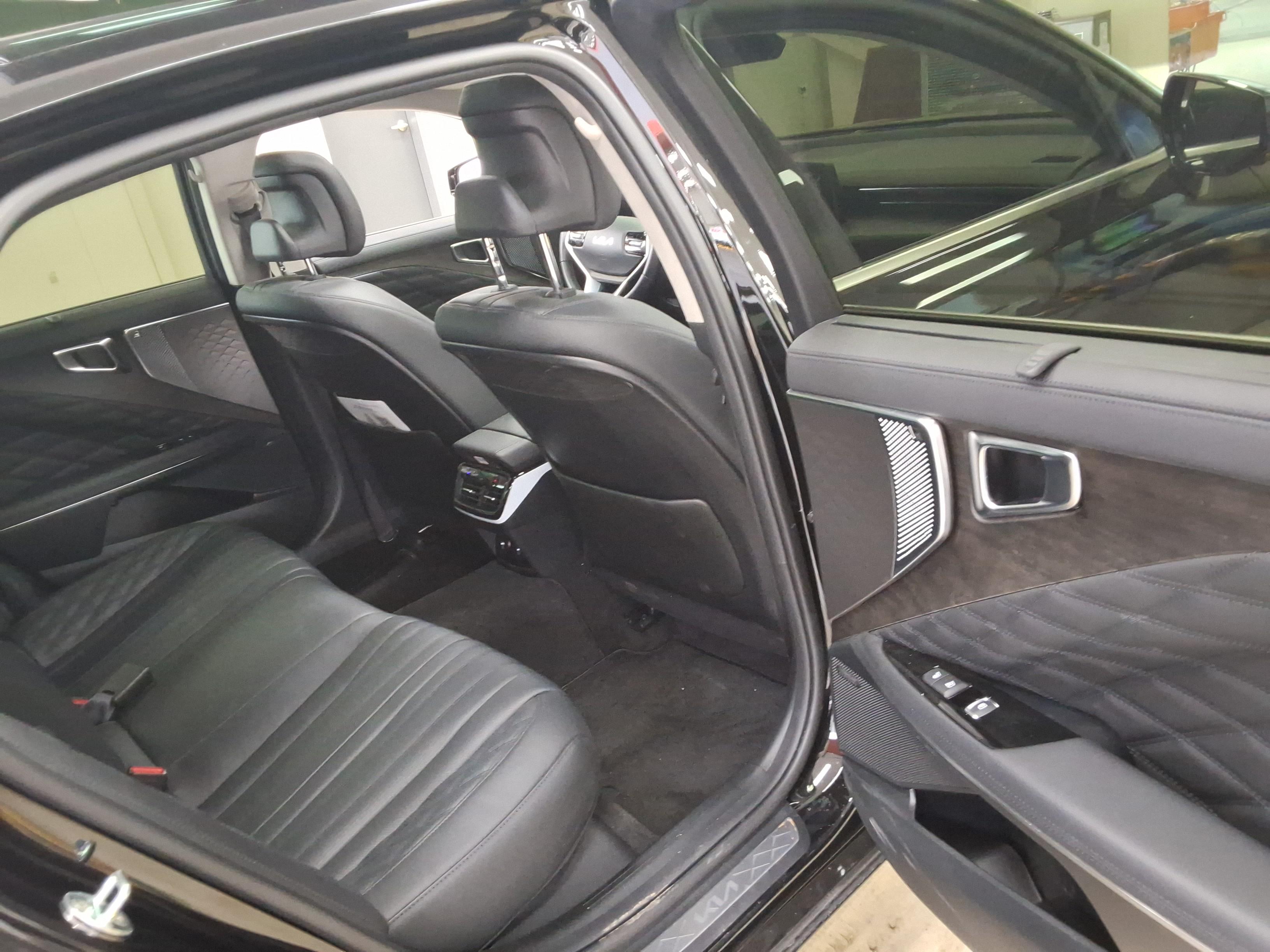 Kia K8 2023 - Image 13