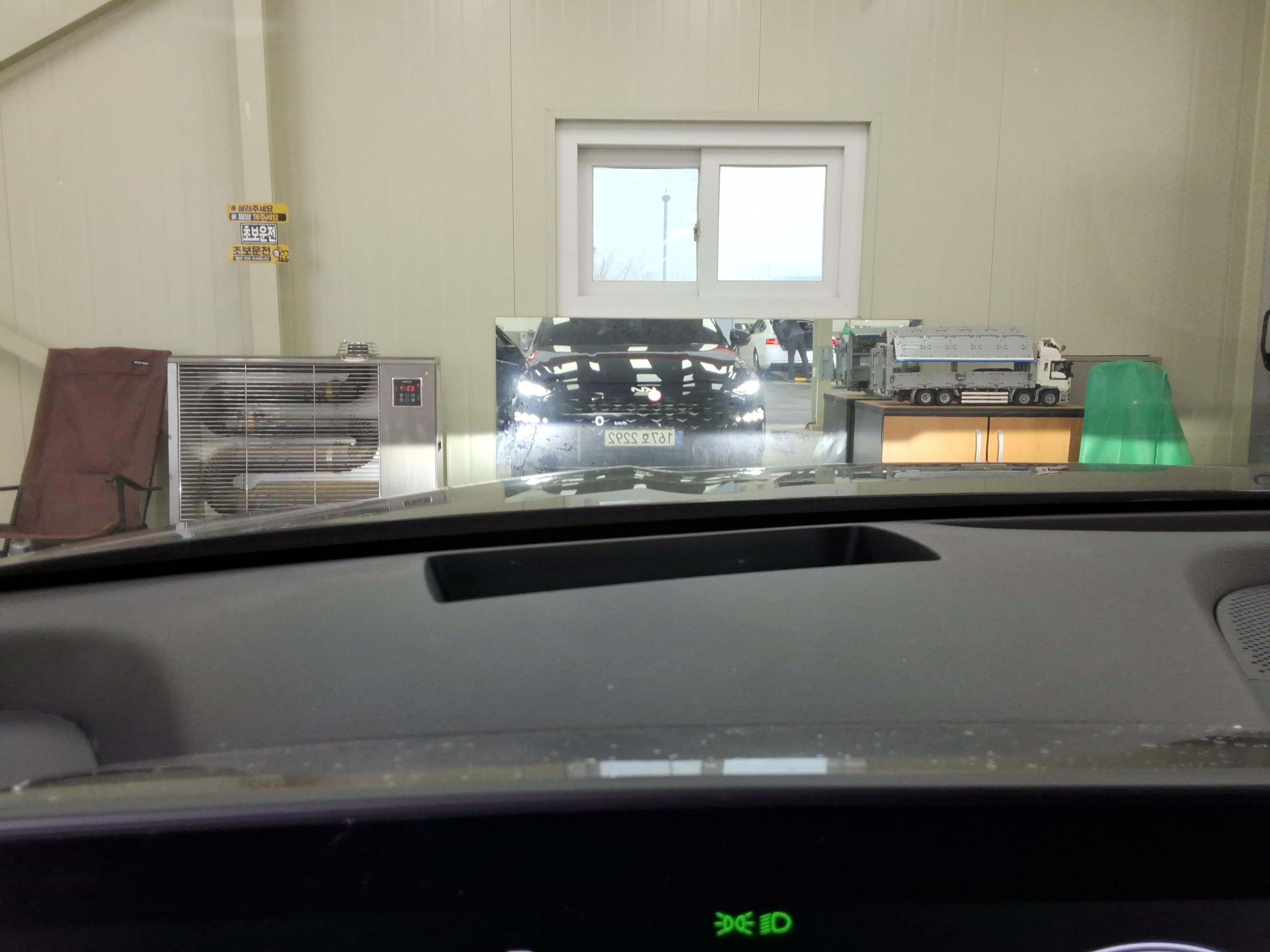 Kia K8 2023 - Image 18