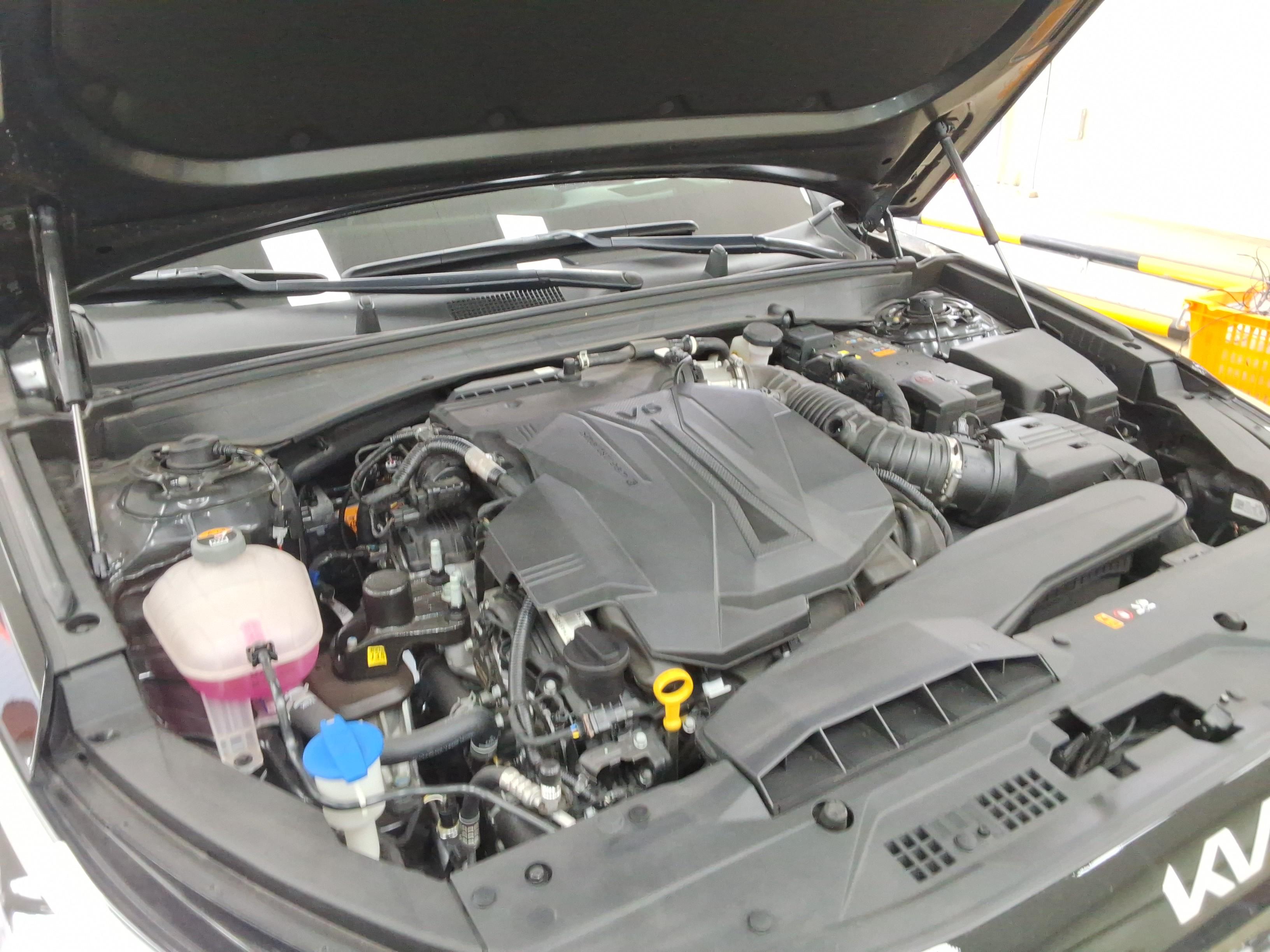 Kia K8 2023 - Image 21
