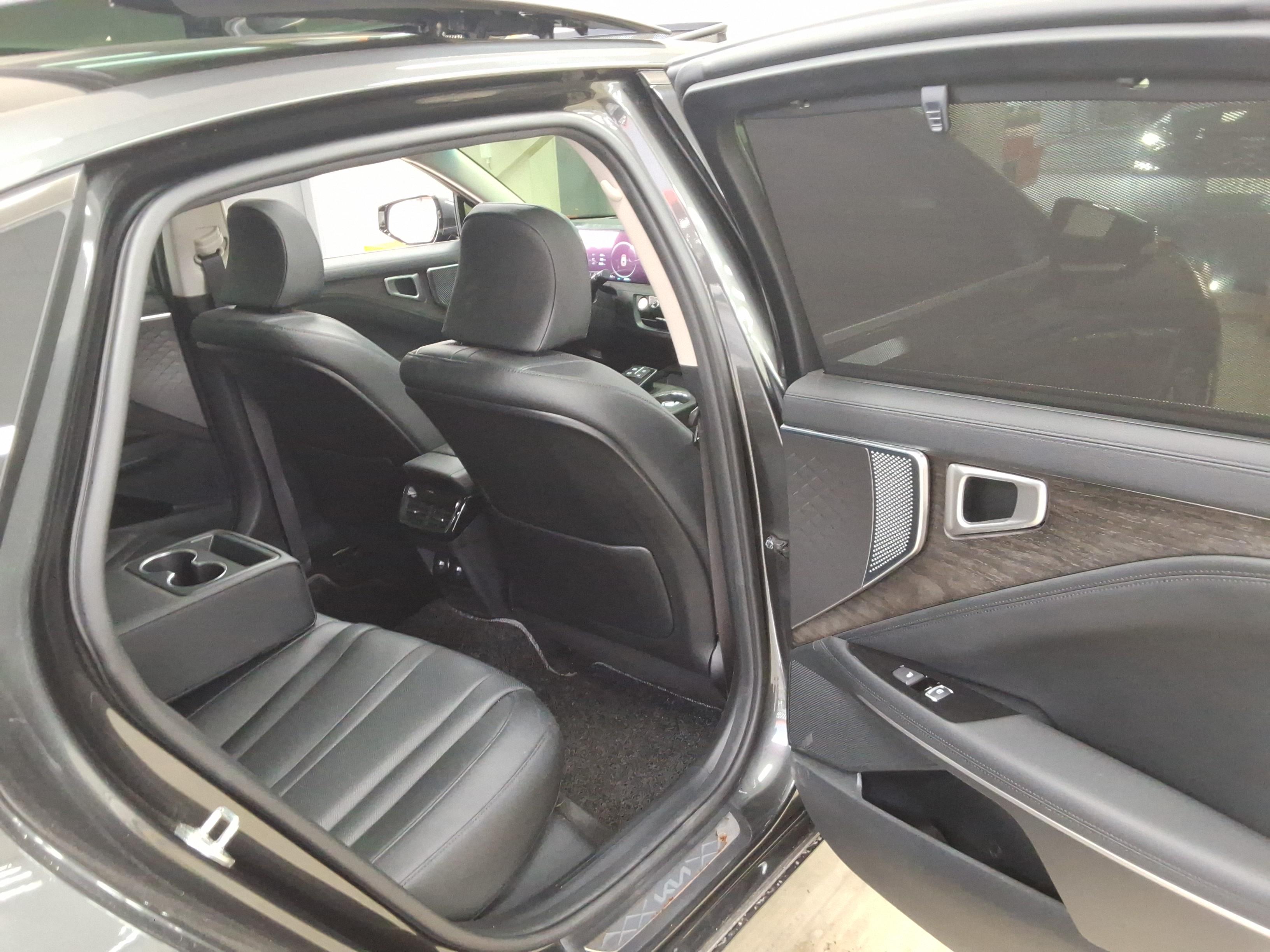 Kia K8 2022 - Image 13