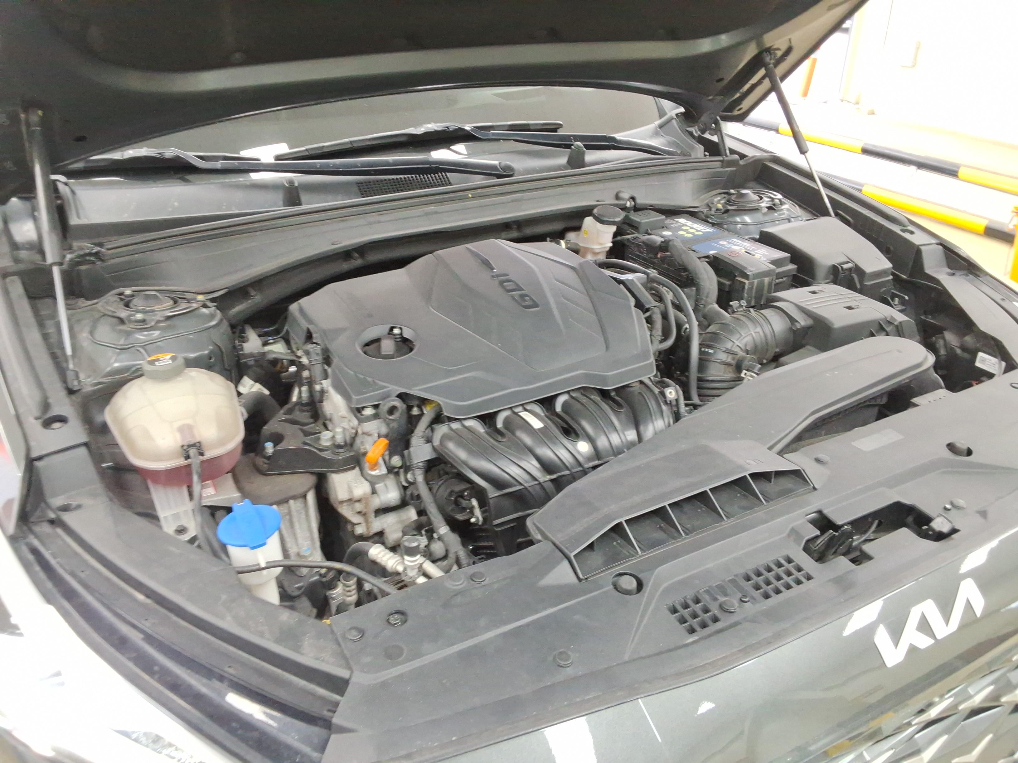 Kia K8 2022 - Image 21