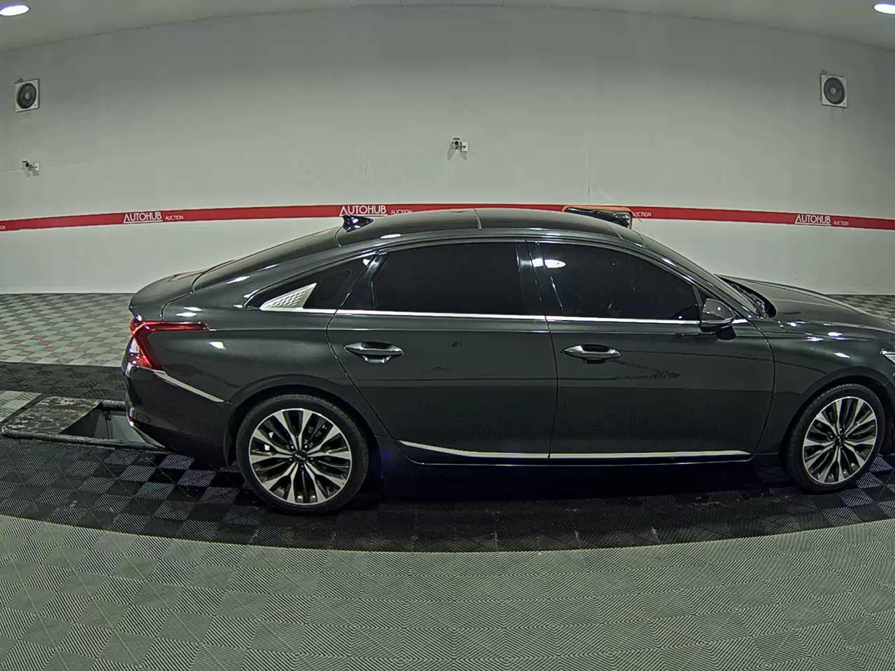 Kia K8 2022 - Image 3