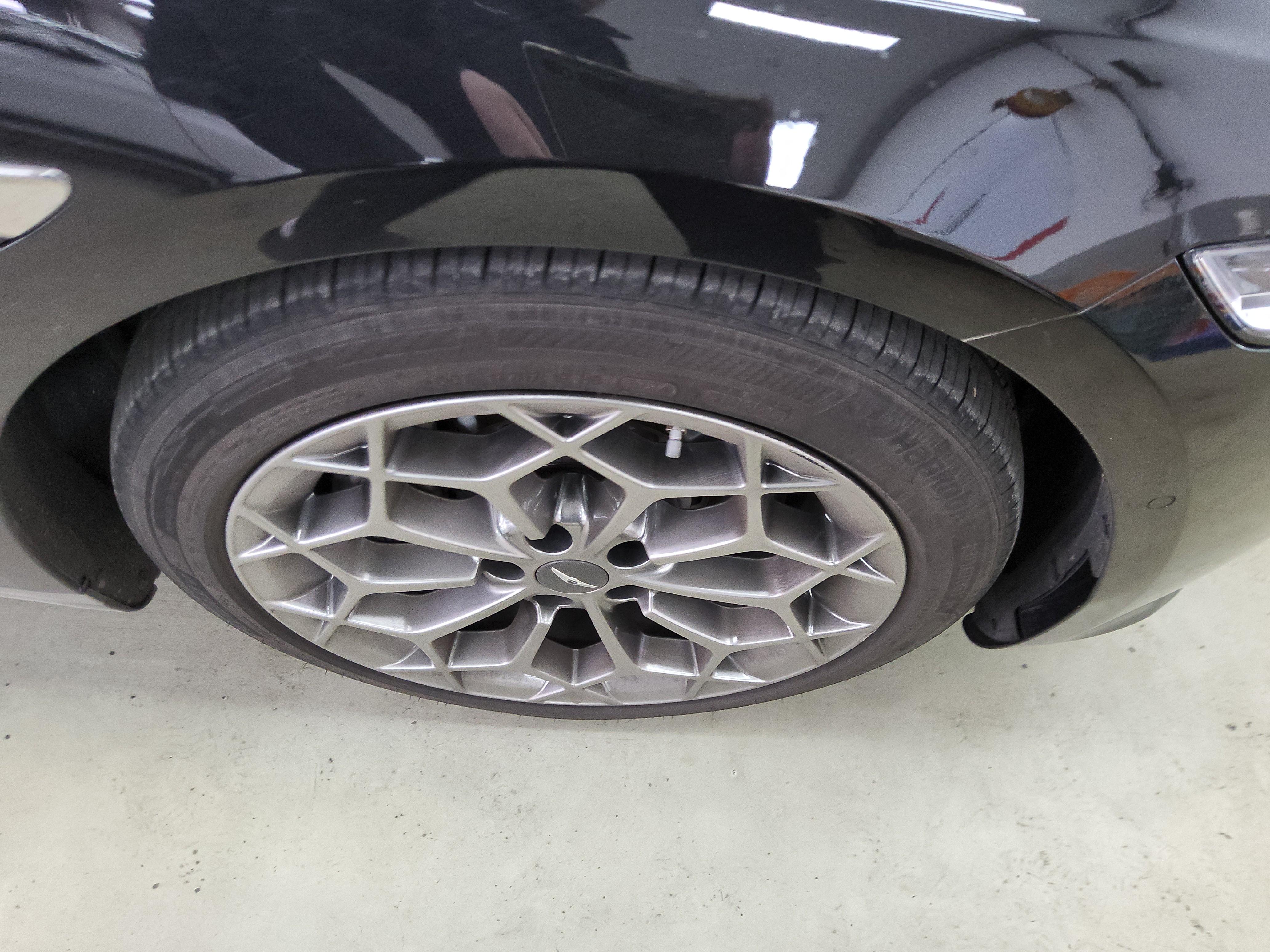 Genesis G80 2022 - Image 21