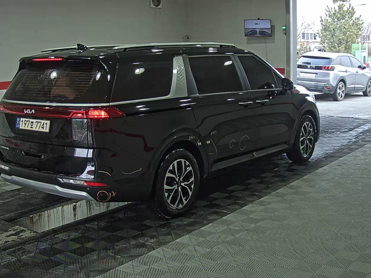 كيا كارنيفال 2022 - صورة 4