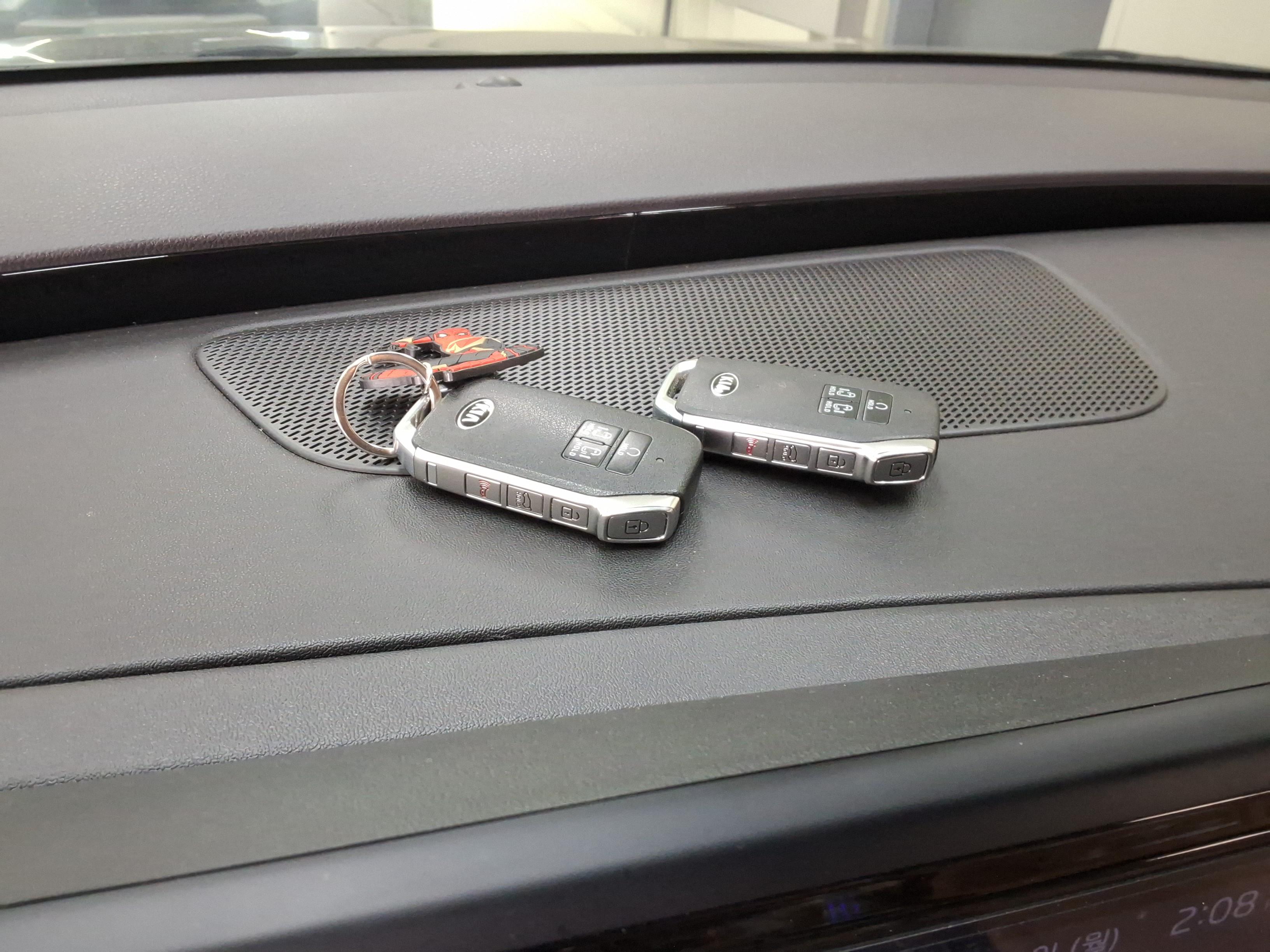 كيا كارنيفال 2021 - صورة 18