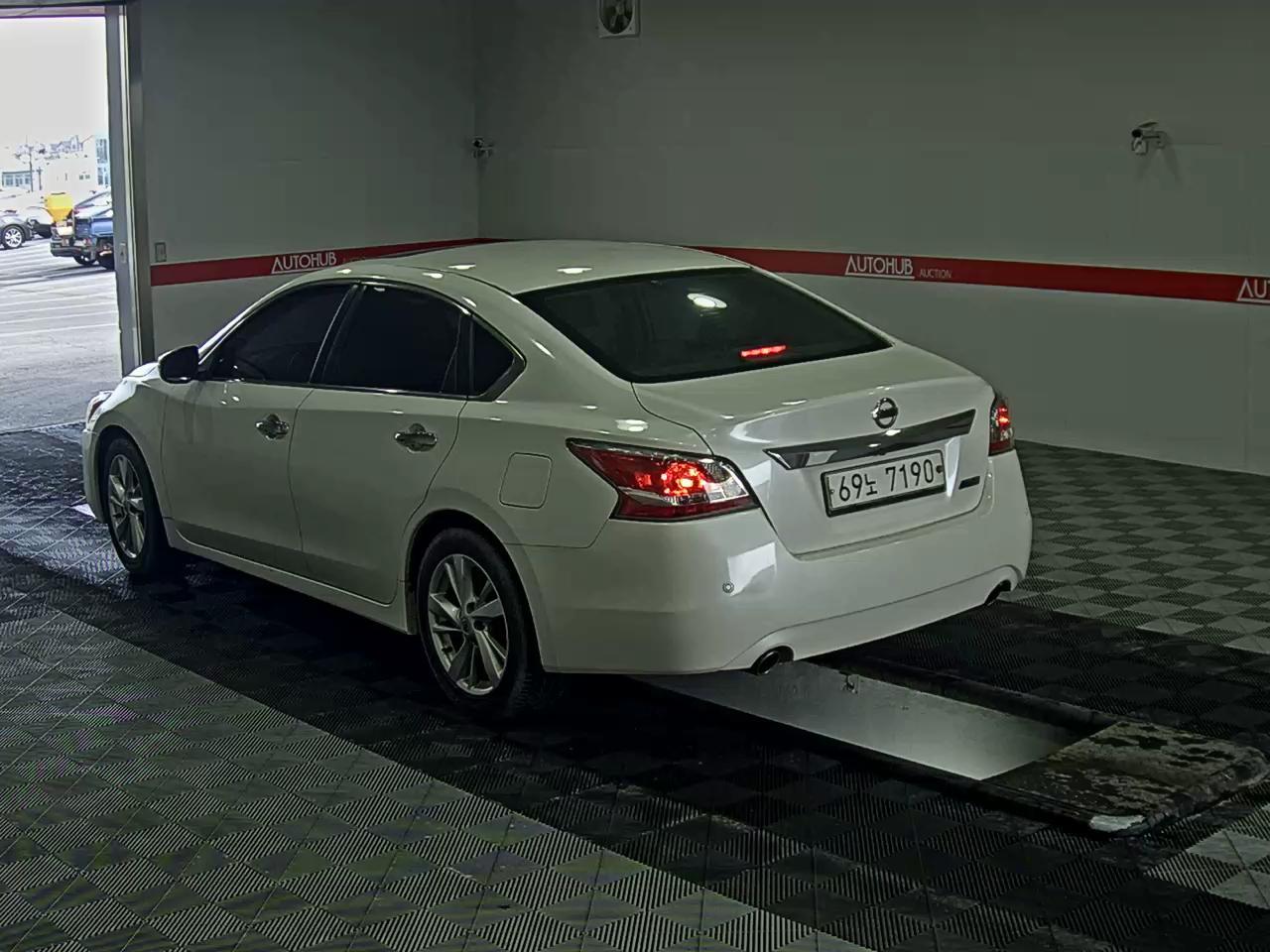 نيسان ألتيما - 5