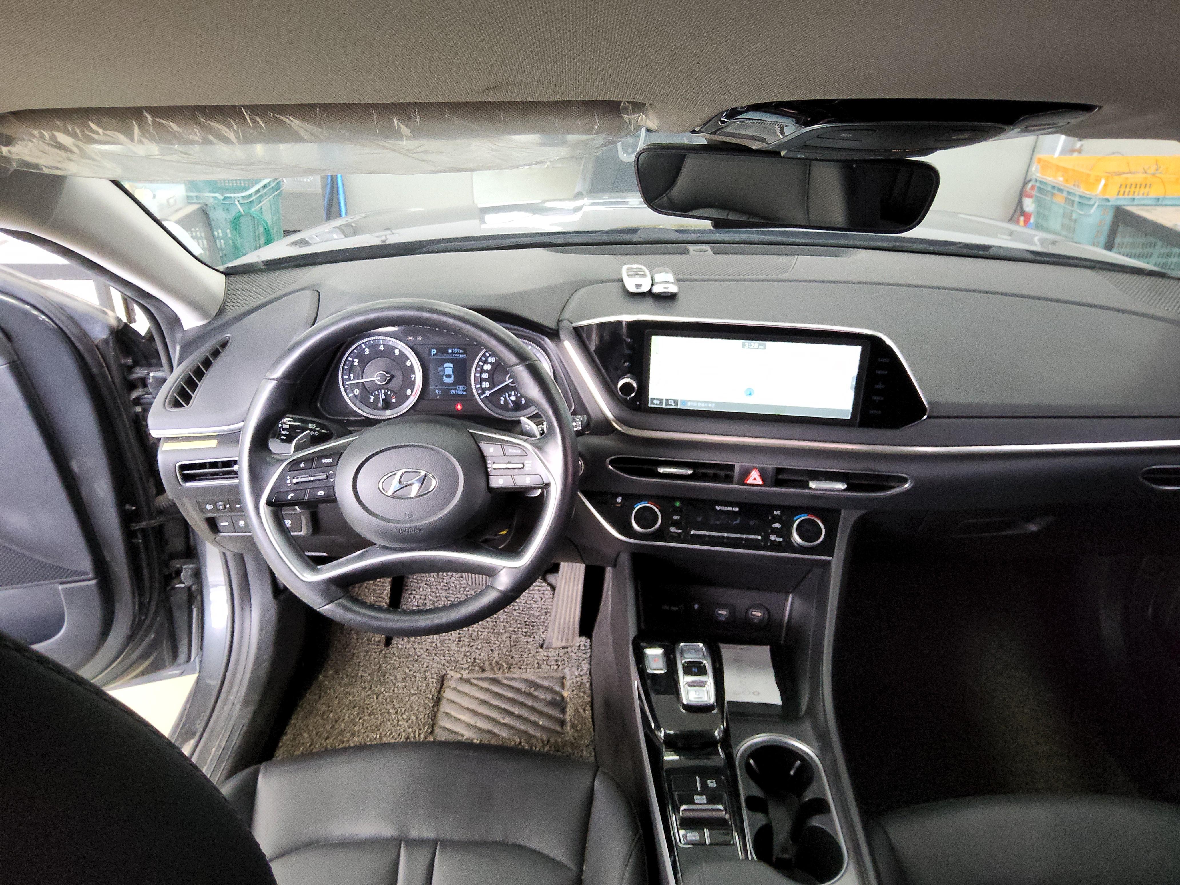 Hyundai Sonata 2021 - Image 10