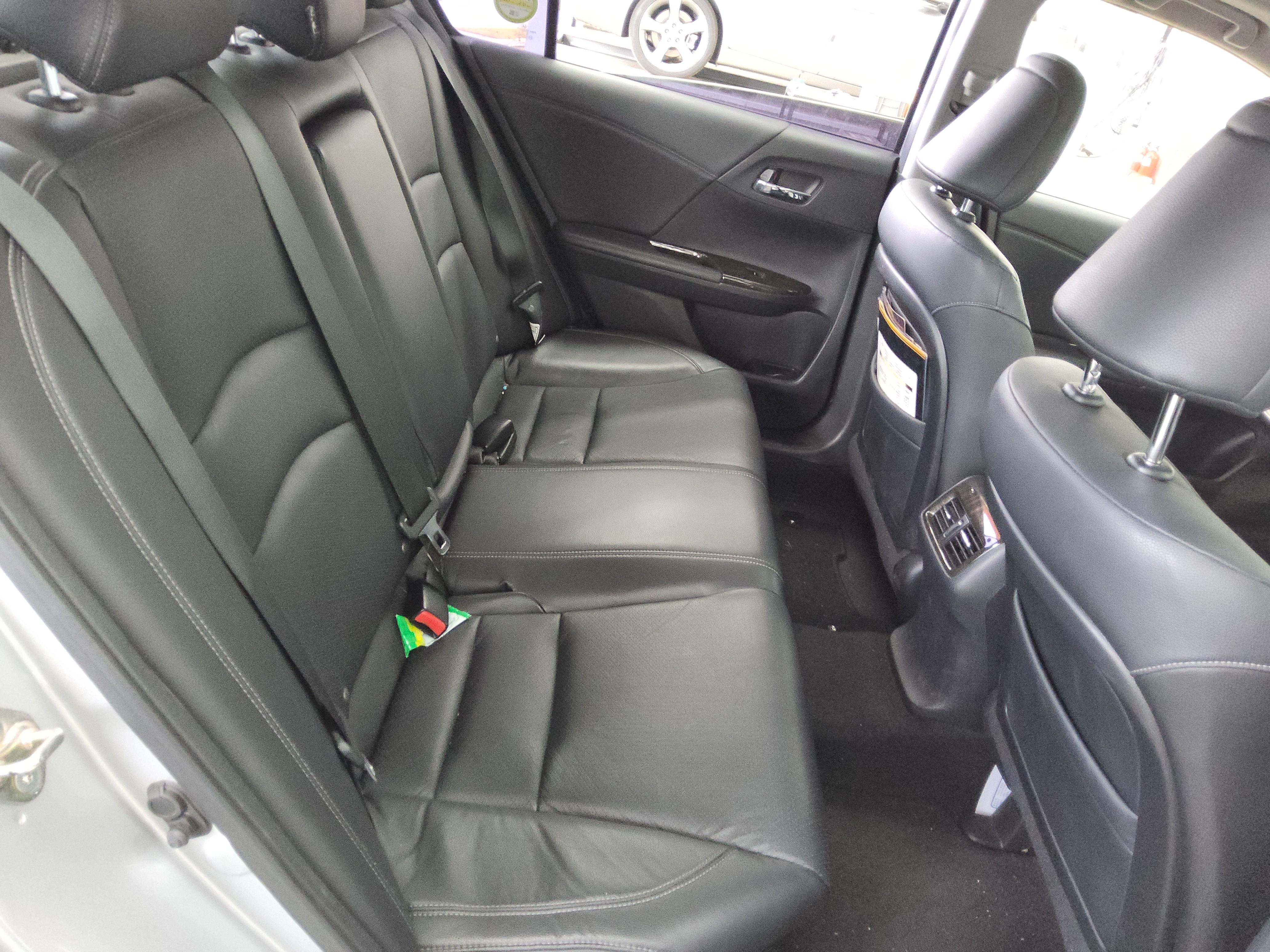 هوندا أكورد 2014 - صورة 13