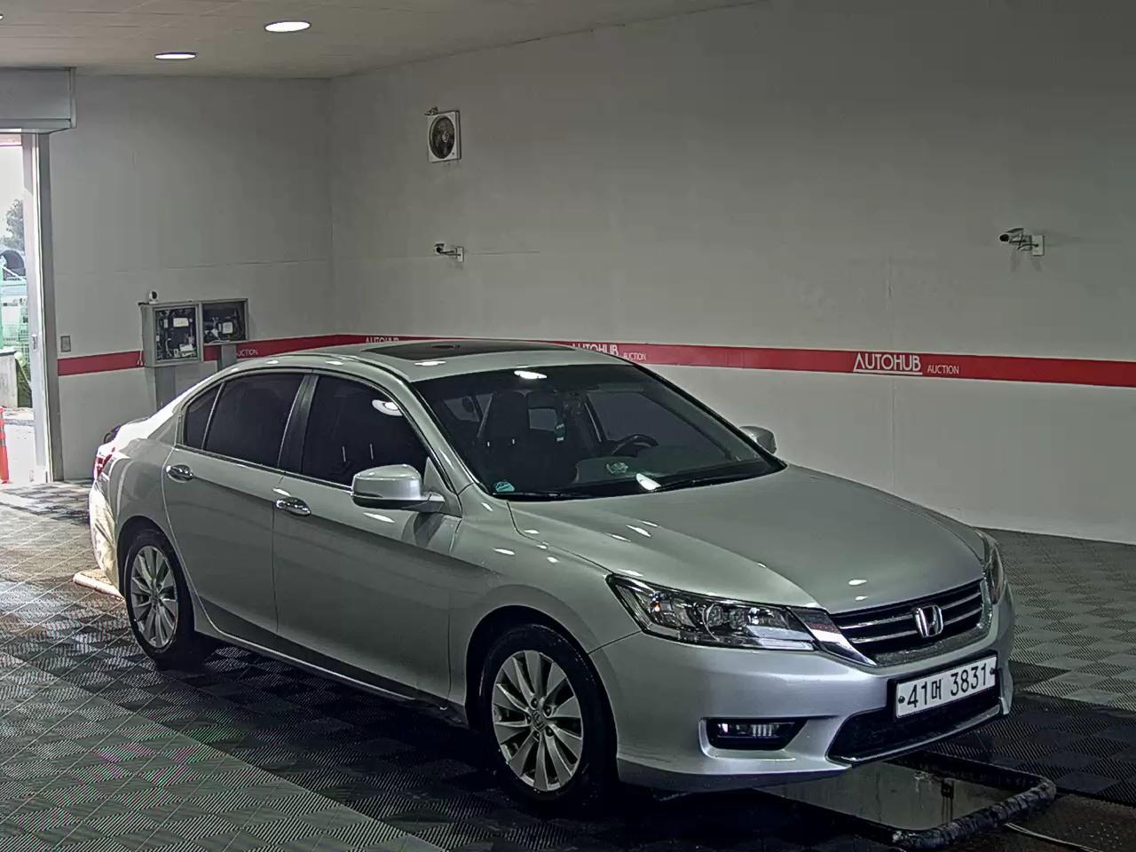 هوندا أكورد 2014 - صورة 2