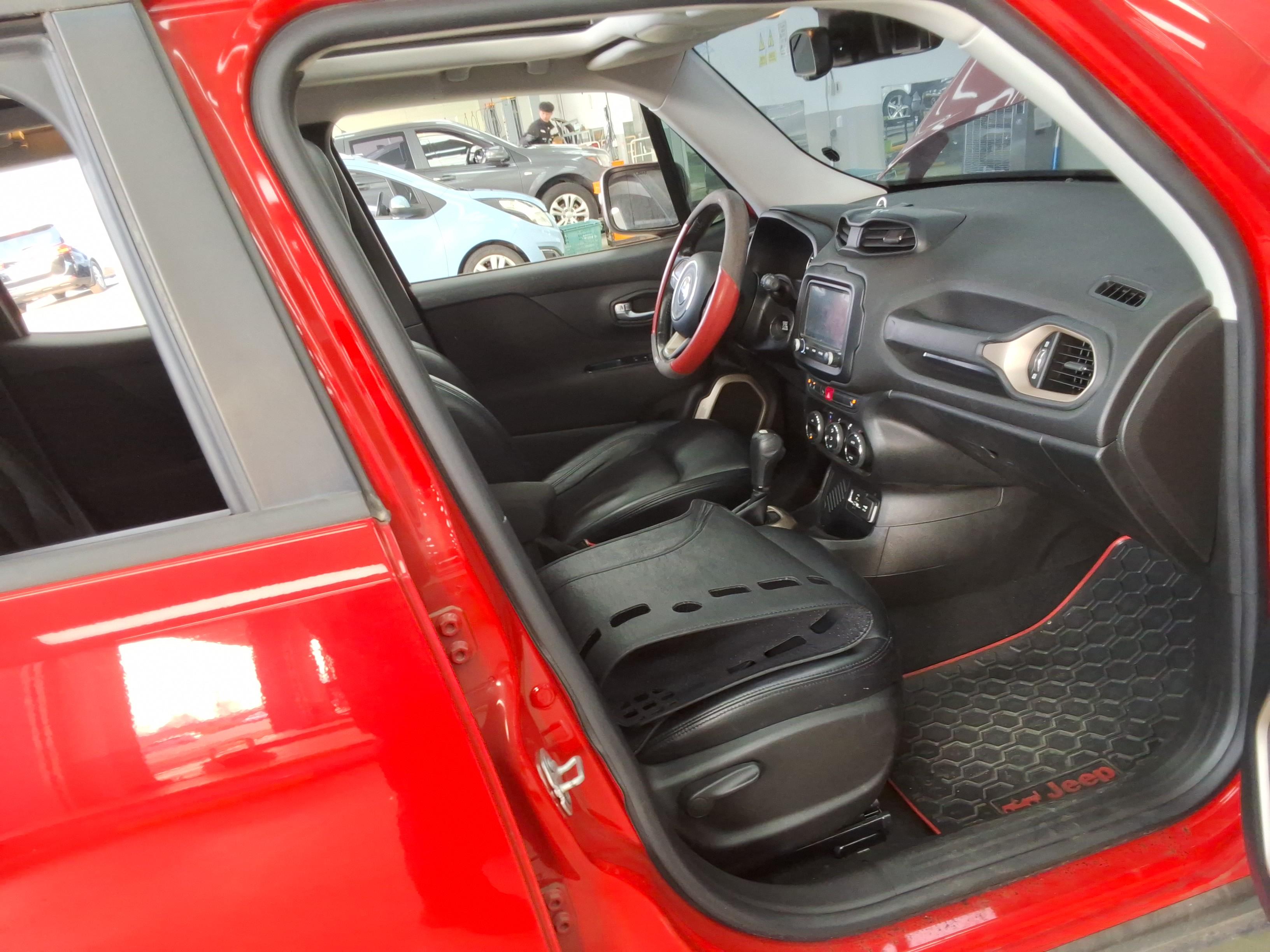 JEEP 레네게이드 2016 - 이미지 14