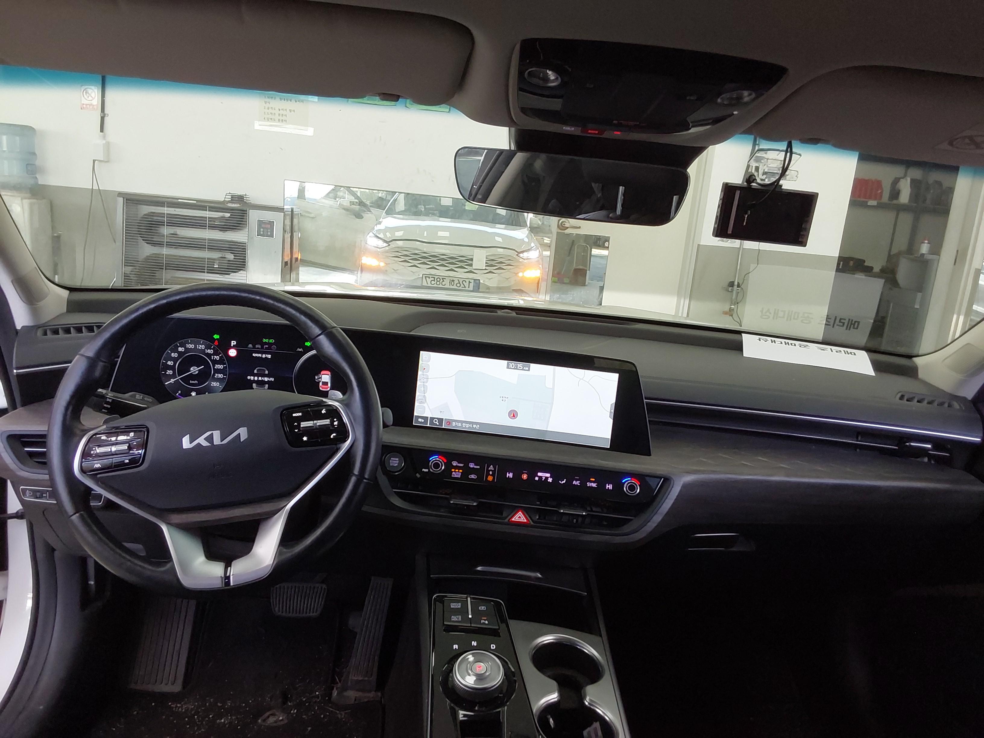 كيا K8 2022 - صورة 10