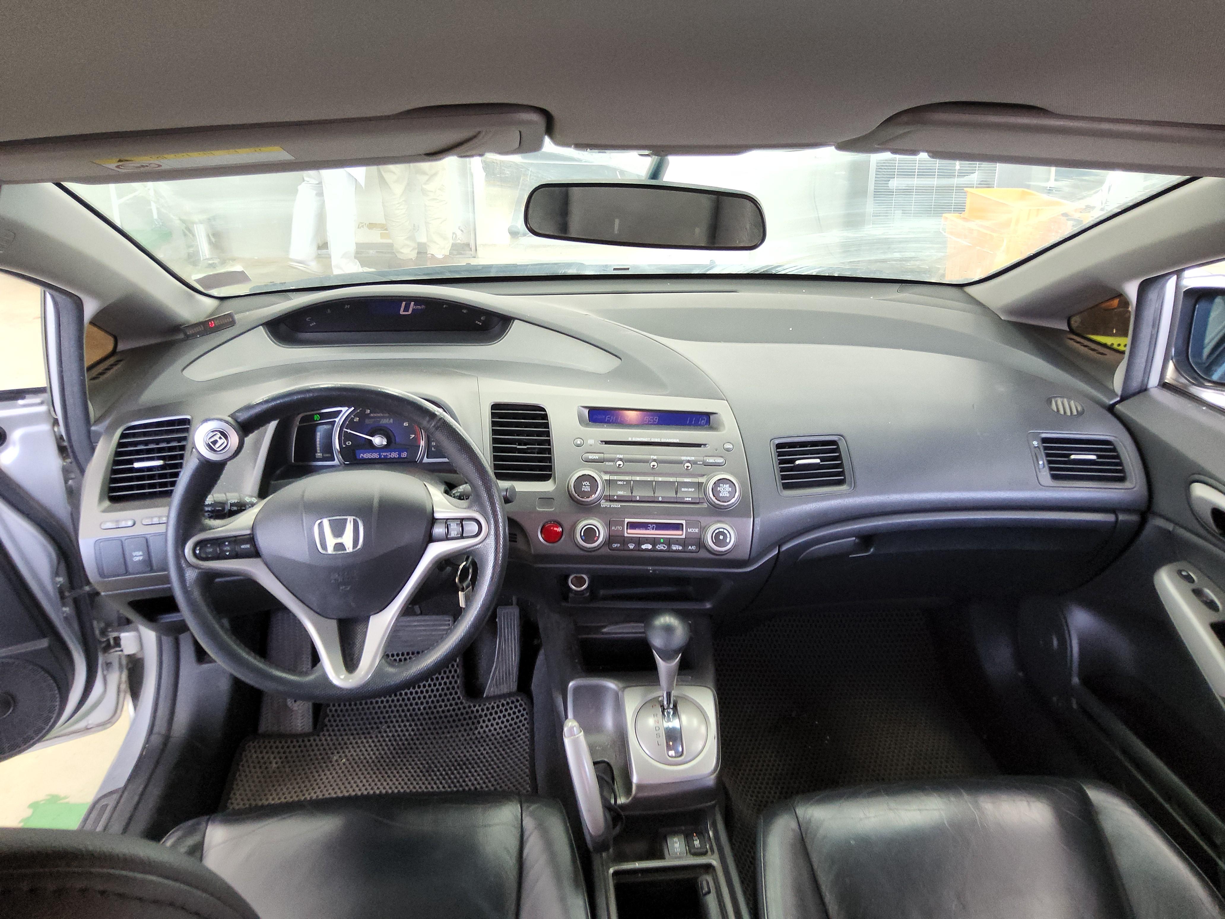 Honda Civic - 10