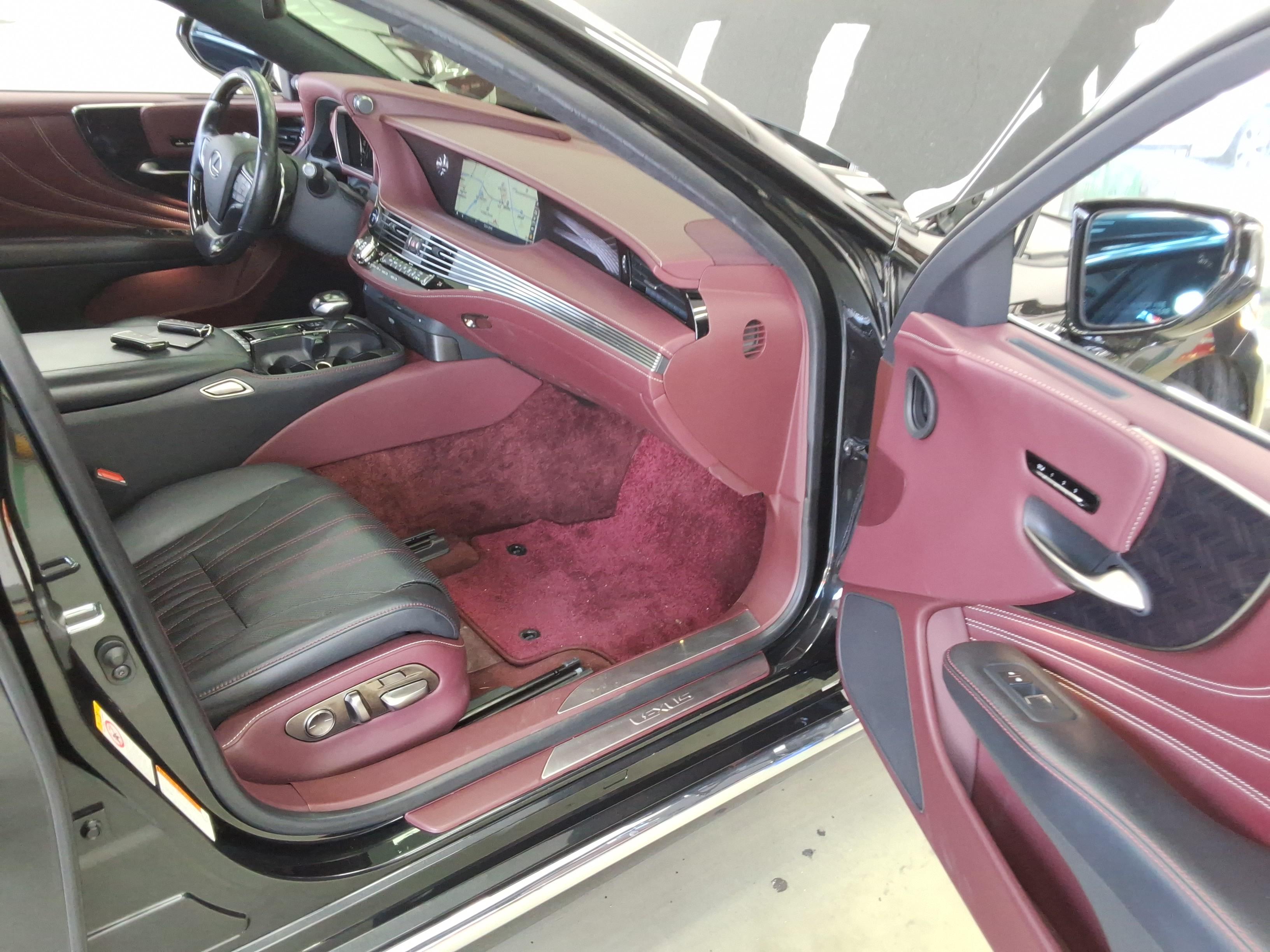 LEXUS LS - 14