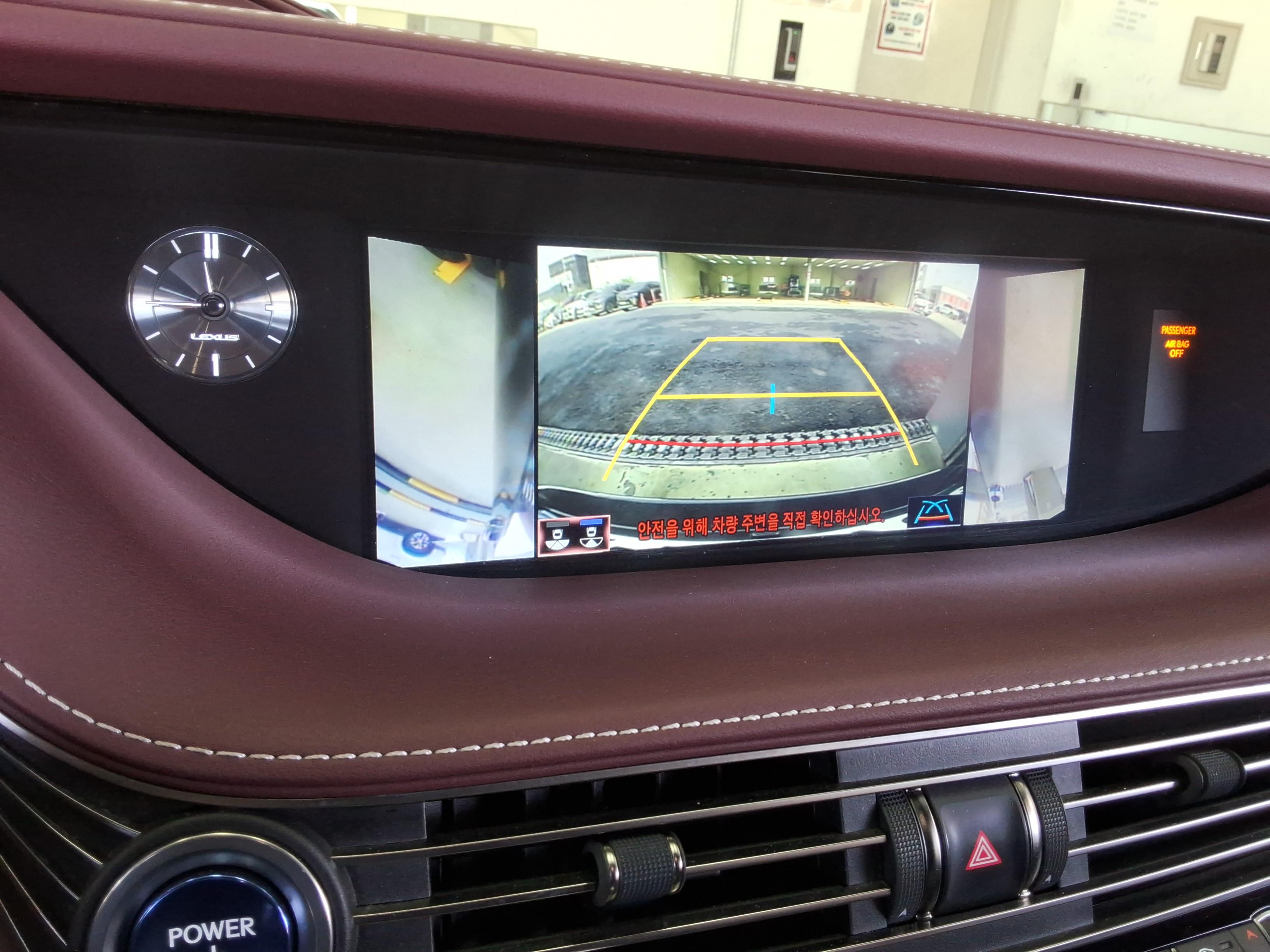 LEXUS LS - 19