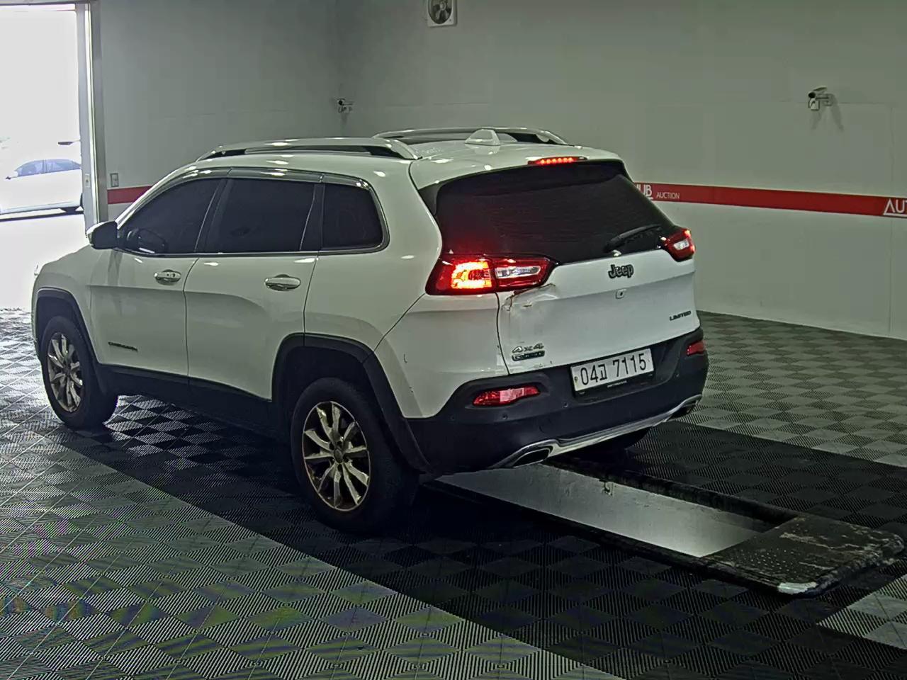 JEEP 체로키 - 5