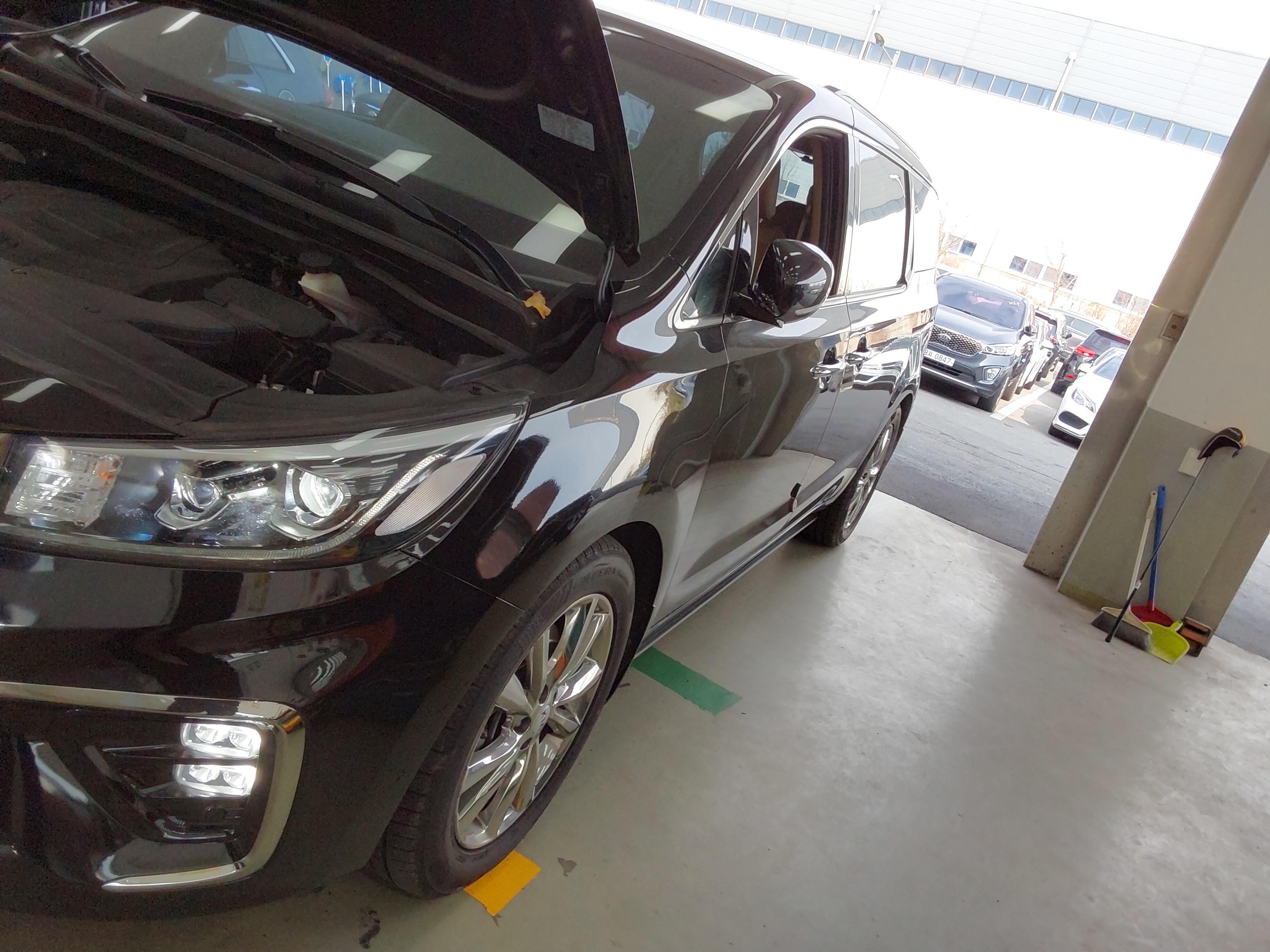 Kia New Carnival 2020 - Image 6
