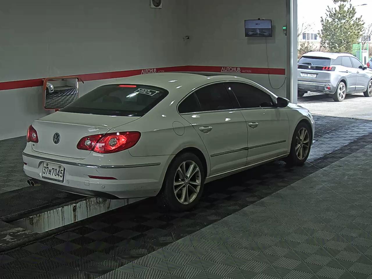 فولكس فاجن CC - 4
