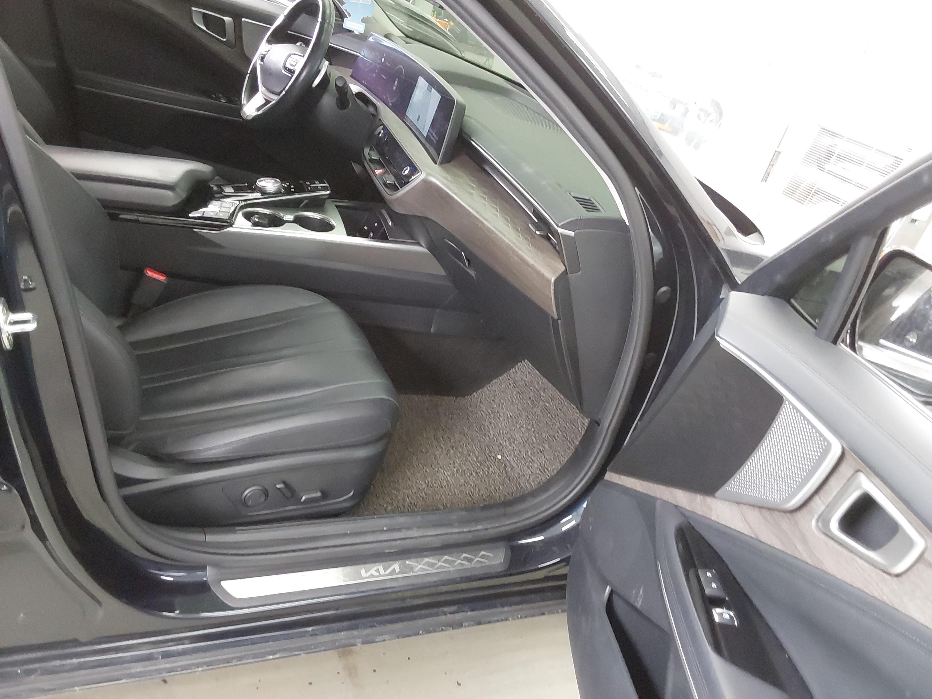 Kia K8 2022 - Image 14