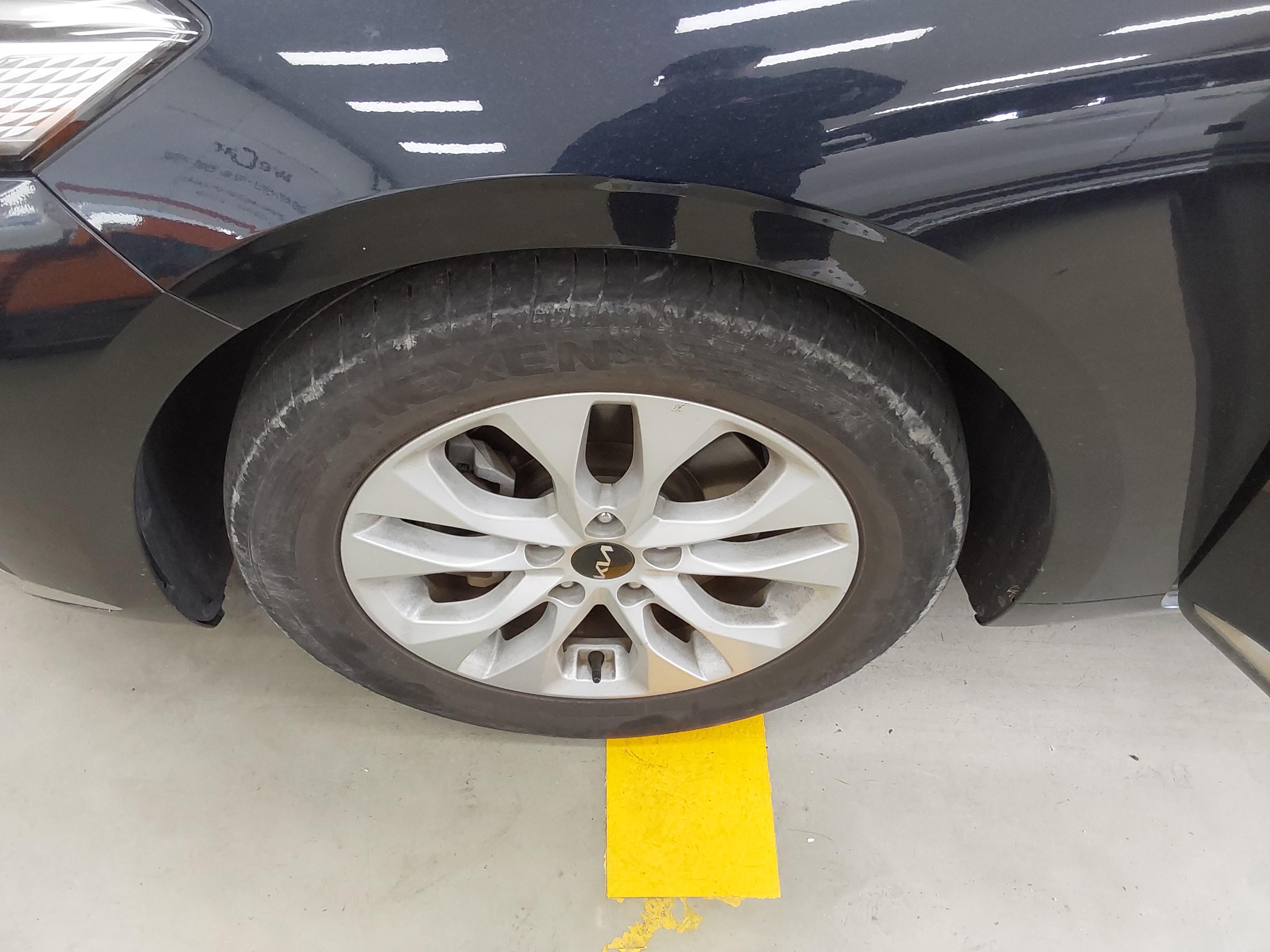 Kia K8 2022 - Image 20