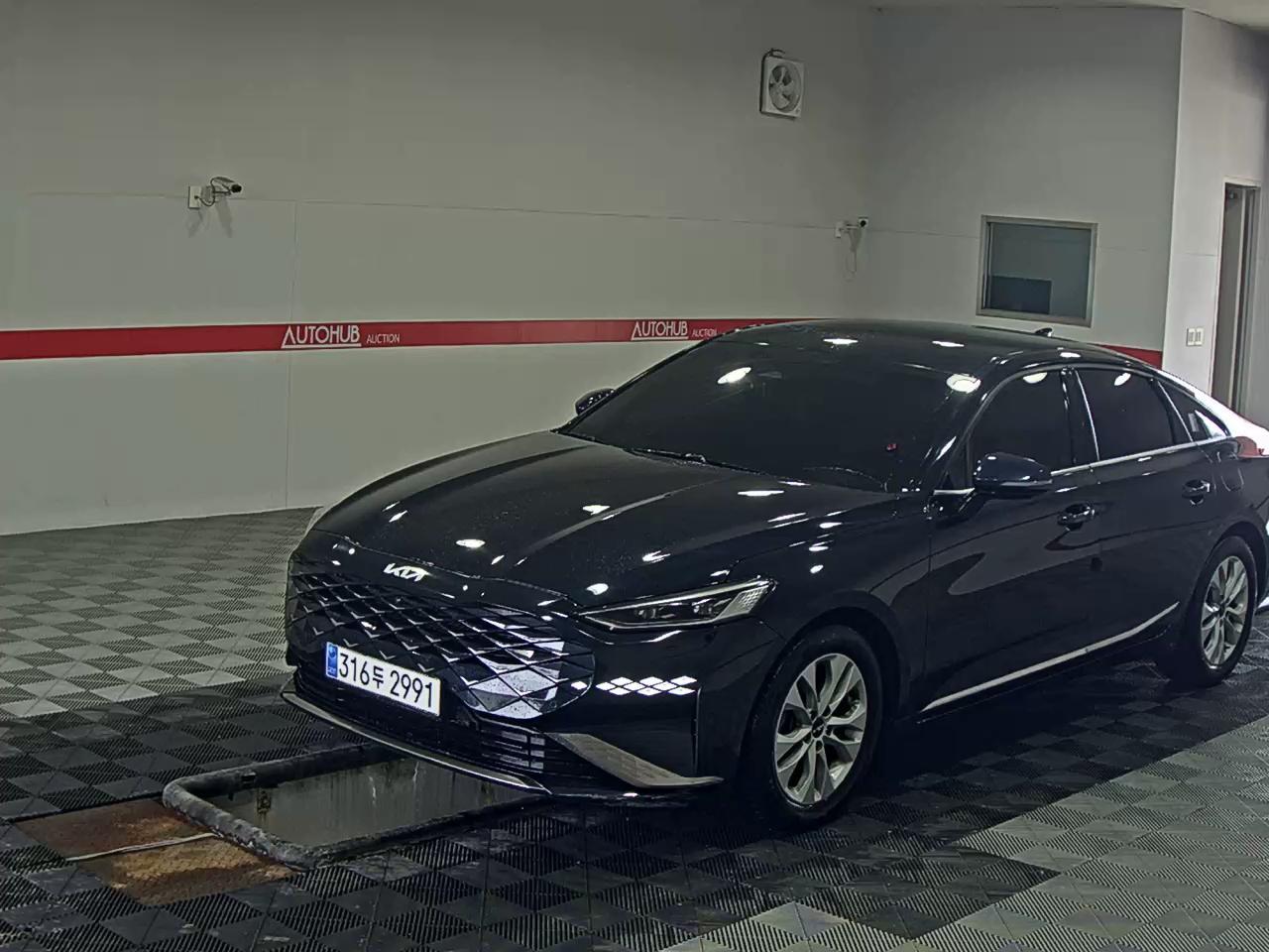 Kia K8