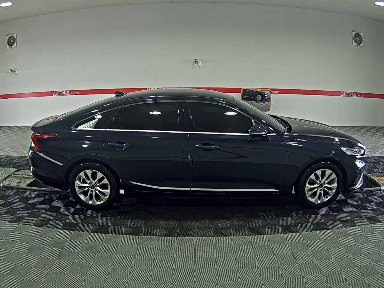 Kia K8 2022 - Image 3