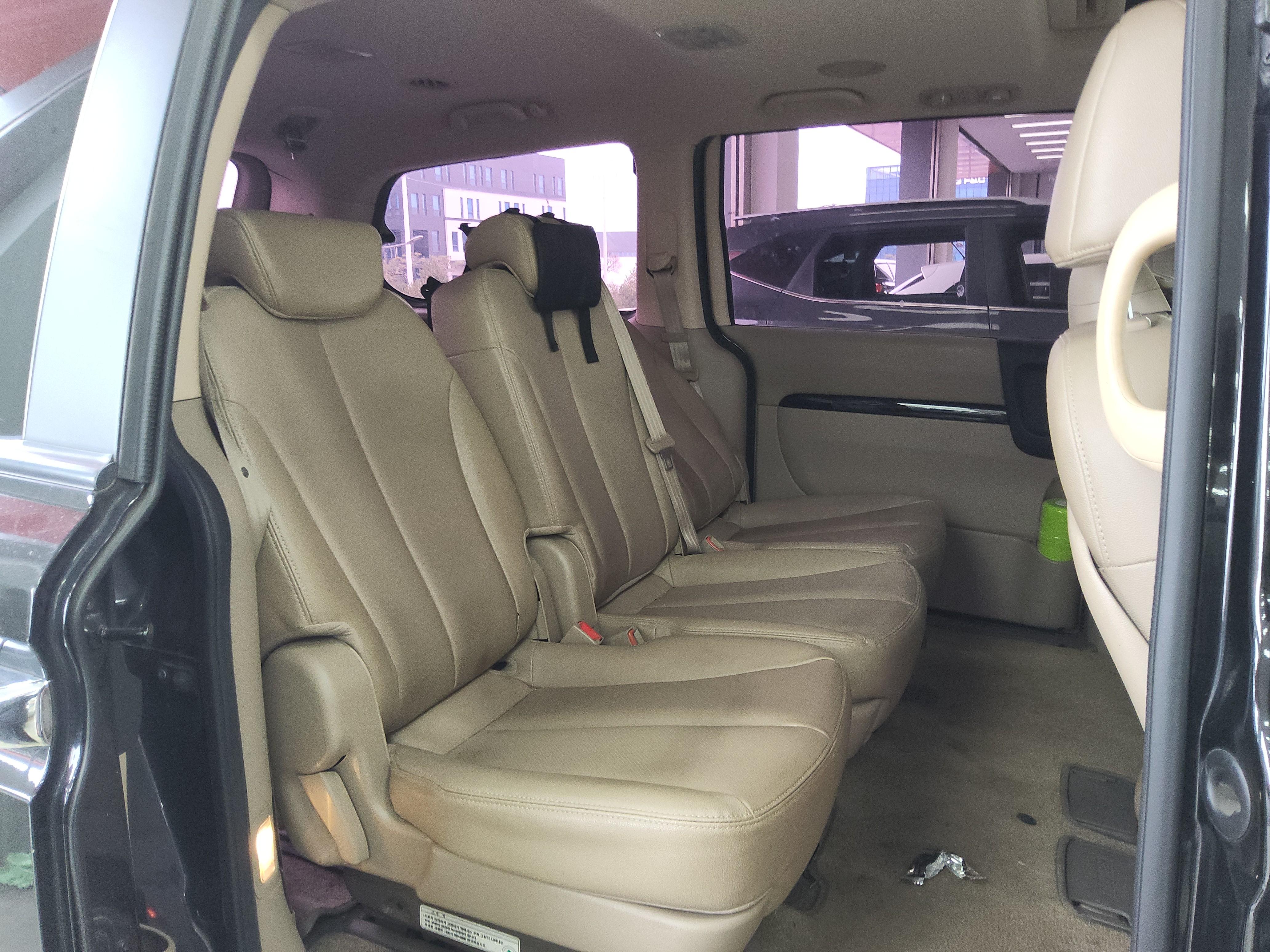 Kia Carnival 2014 - Image 13