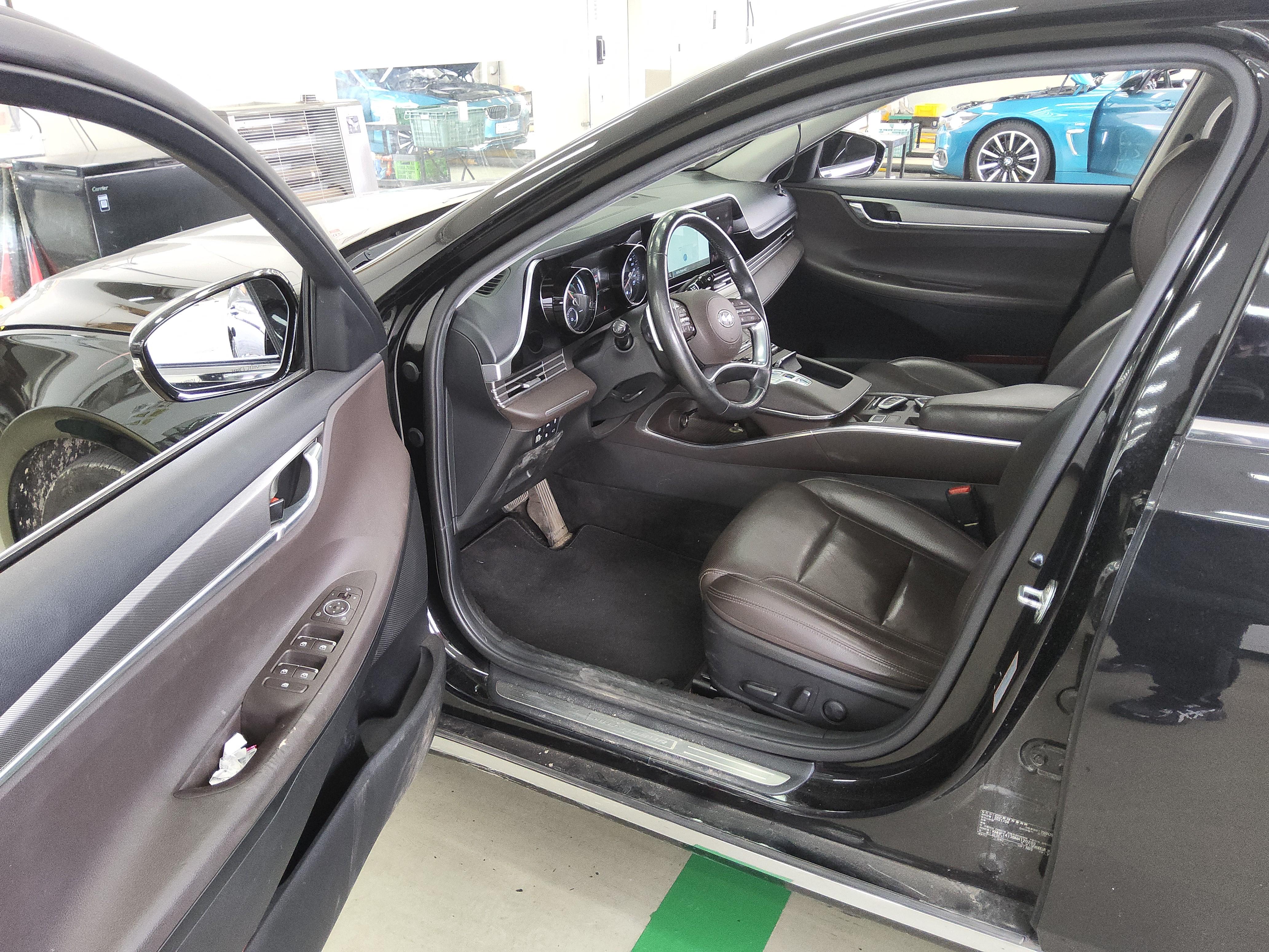 Hyundai Grandeur 2021 - Image 9