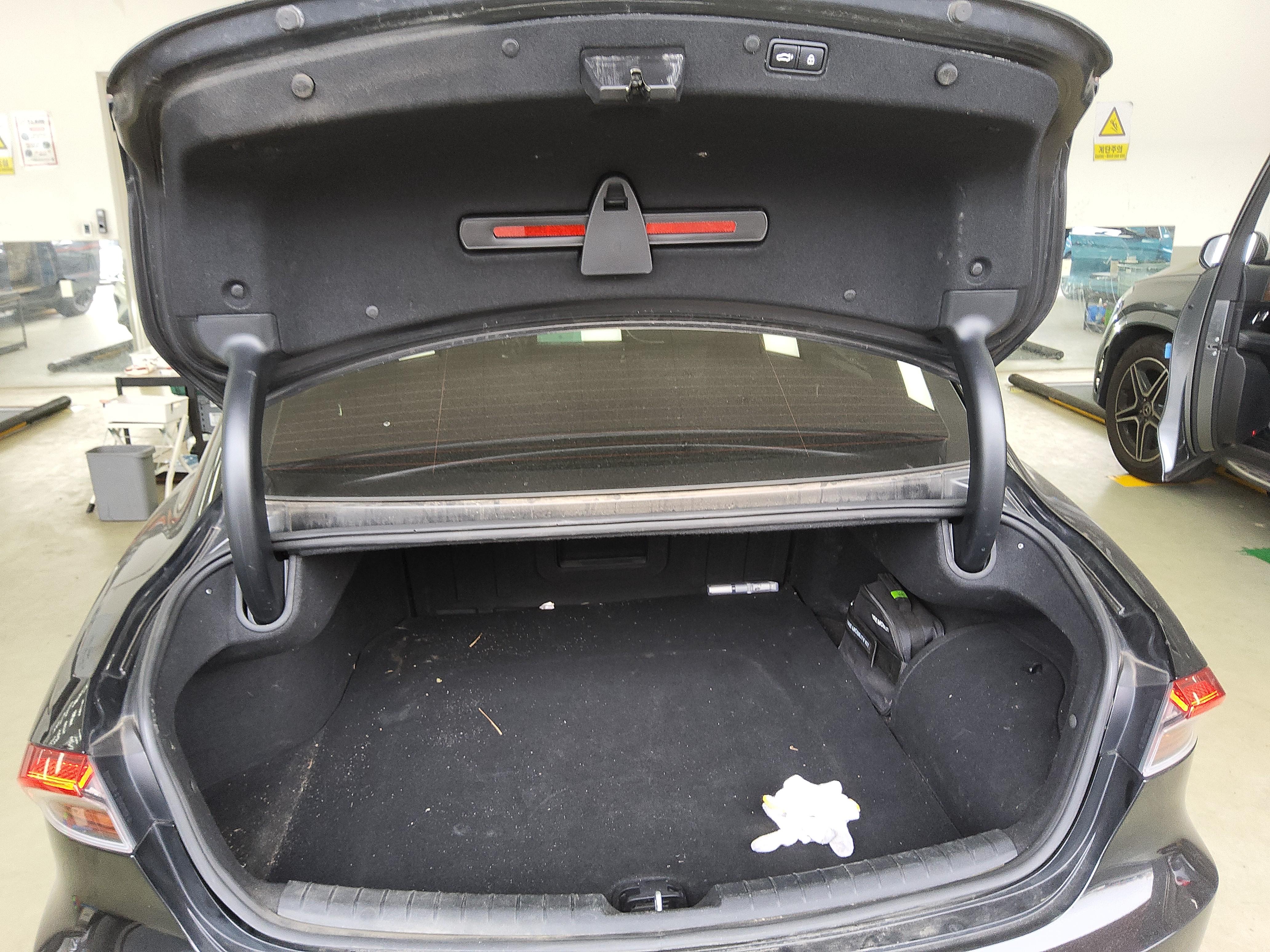 Hyundai Grandeur 2021 - Image 14
