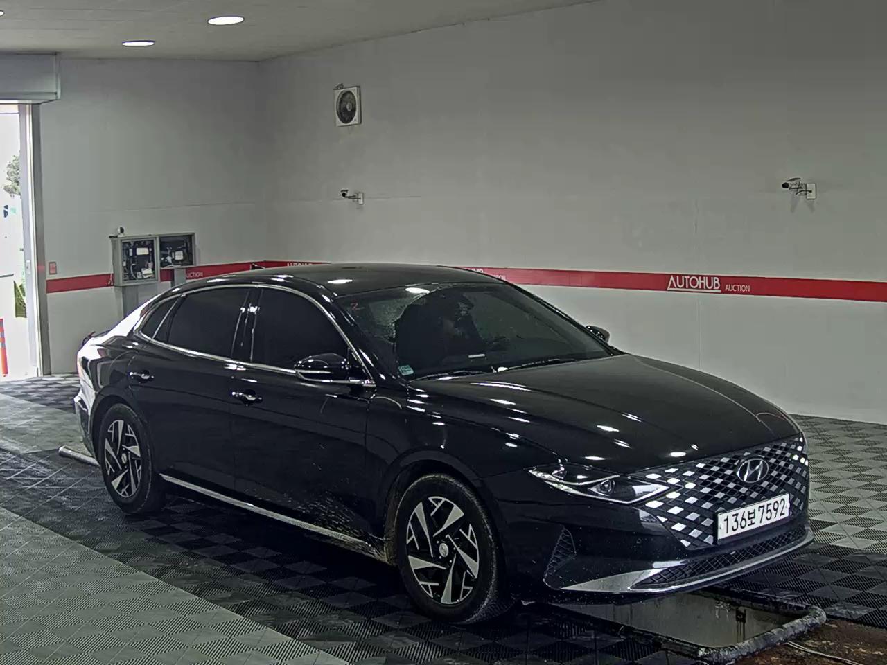 Hyundai Grandeur 2021 - Image 2