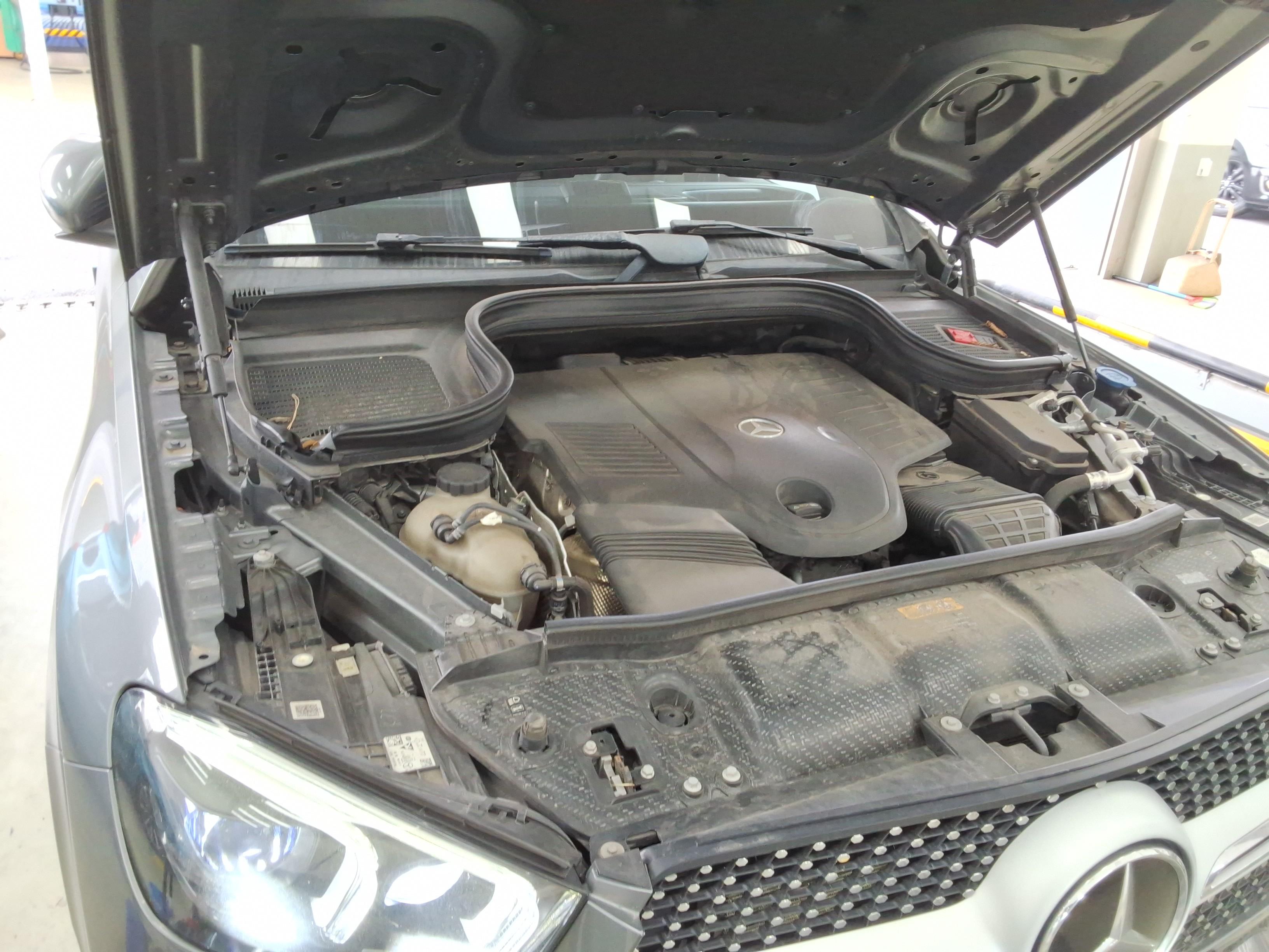 Mercedes-Benz GLE-Class 2020 - Image 16