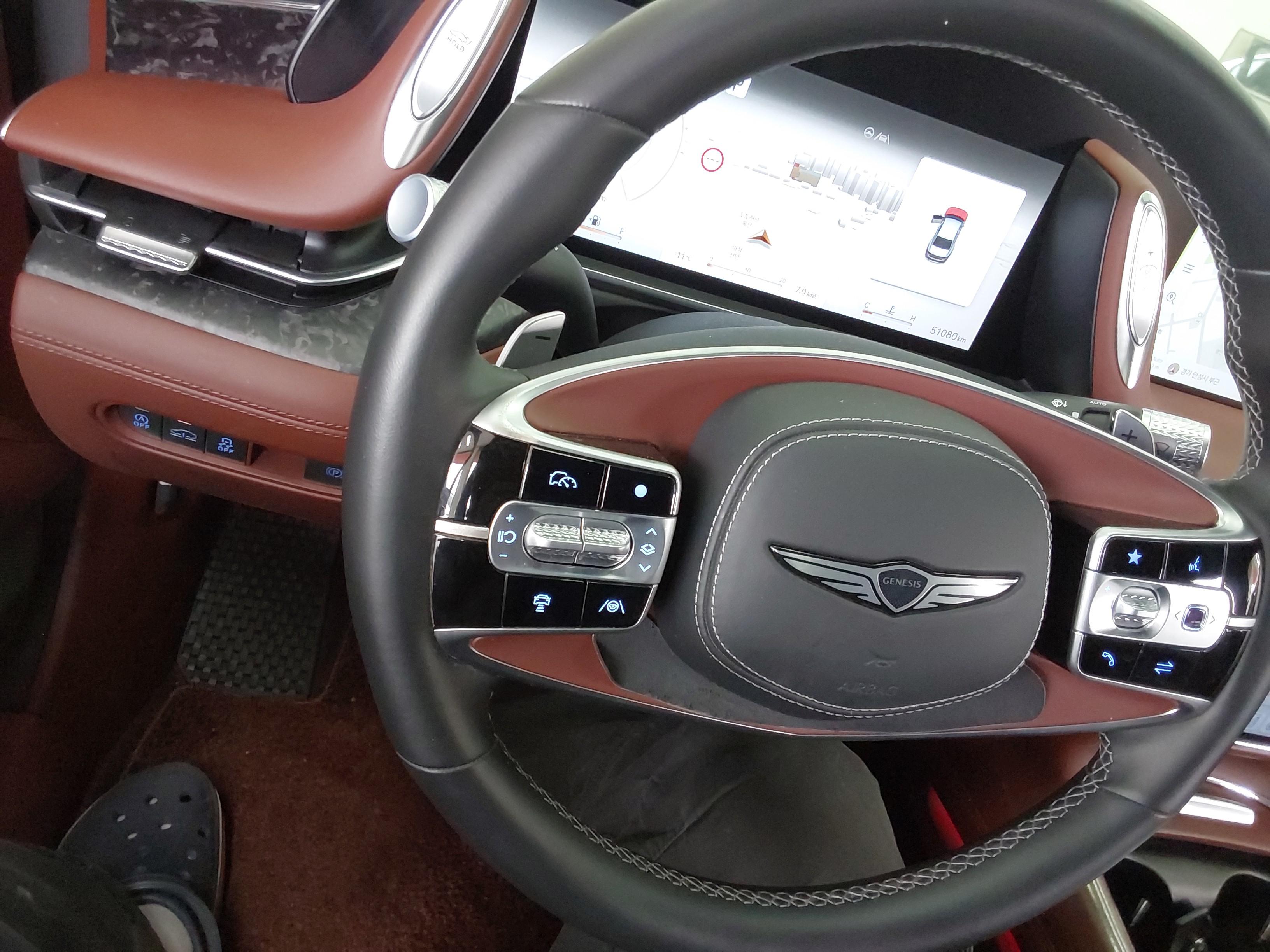 Genesis G90 2022 - Image 18