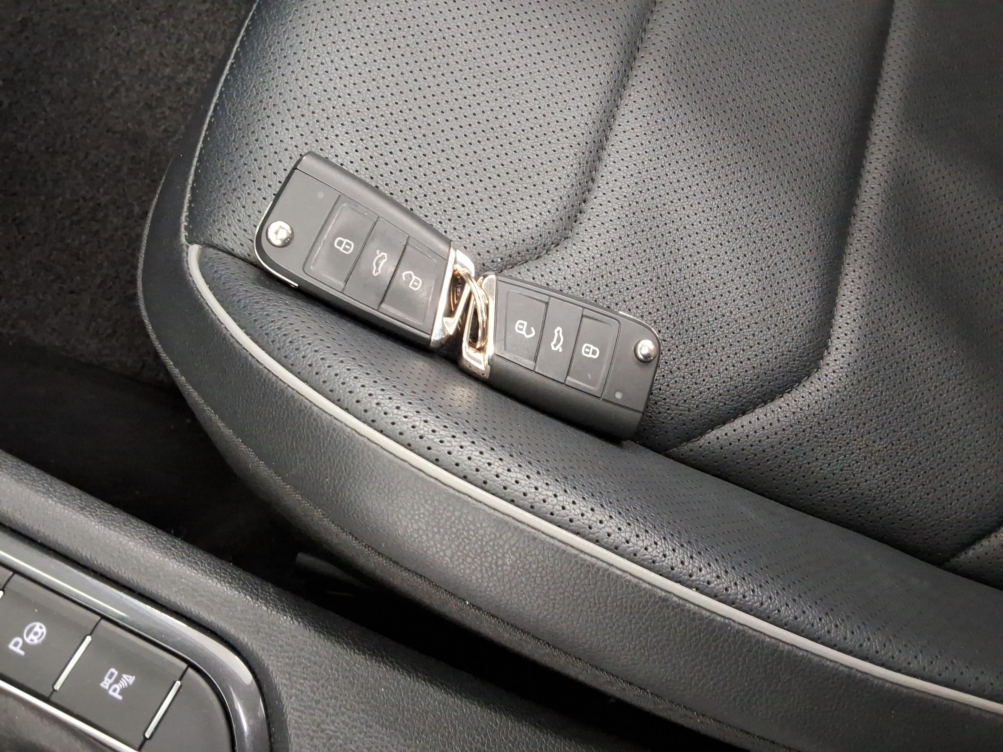 Volkswagen Tiguan - 20