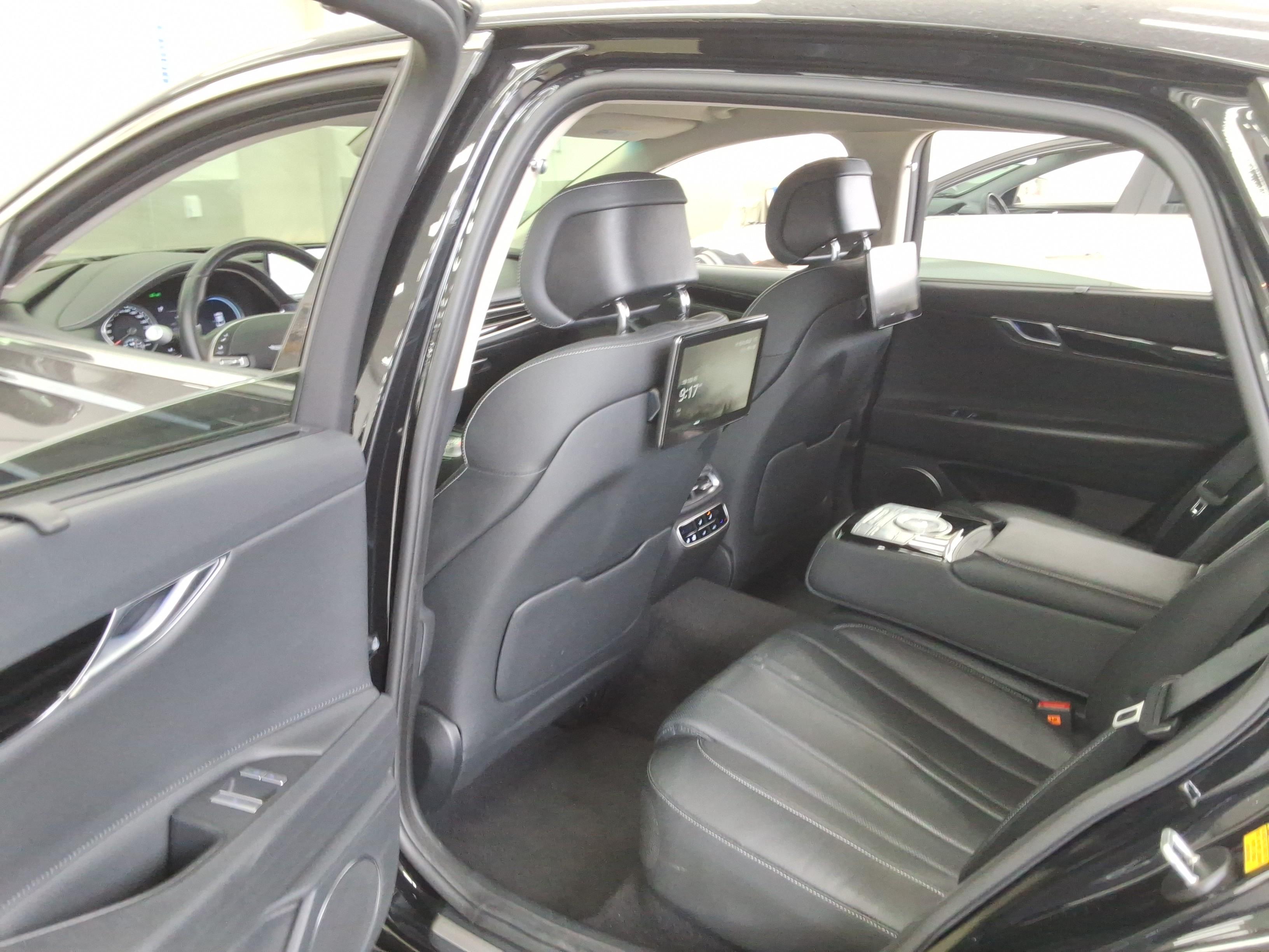 Genesis G80 2022 - Image 12