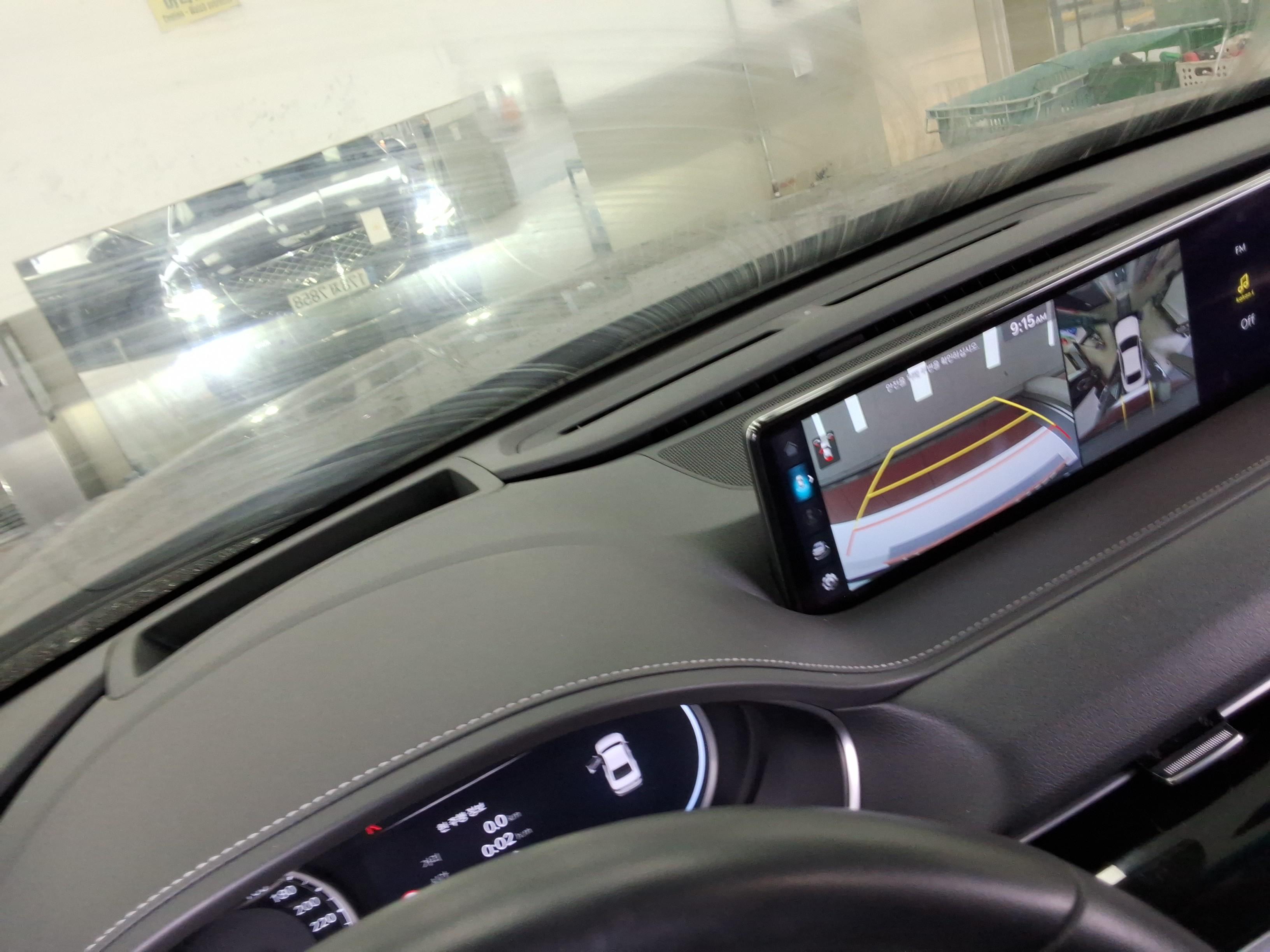 Genesis G80 2022 - Image 19