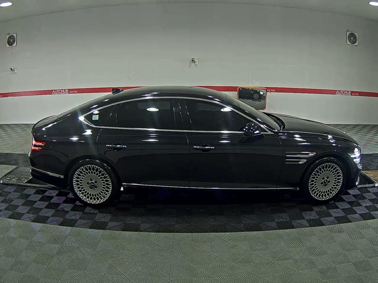 Genesis G80 2022 - Image 3