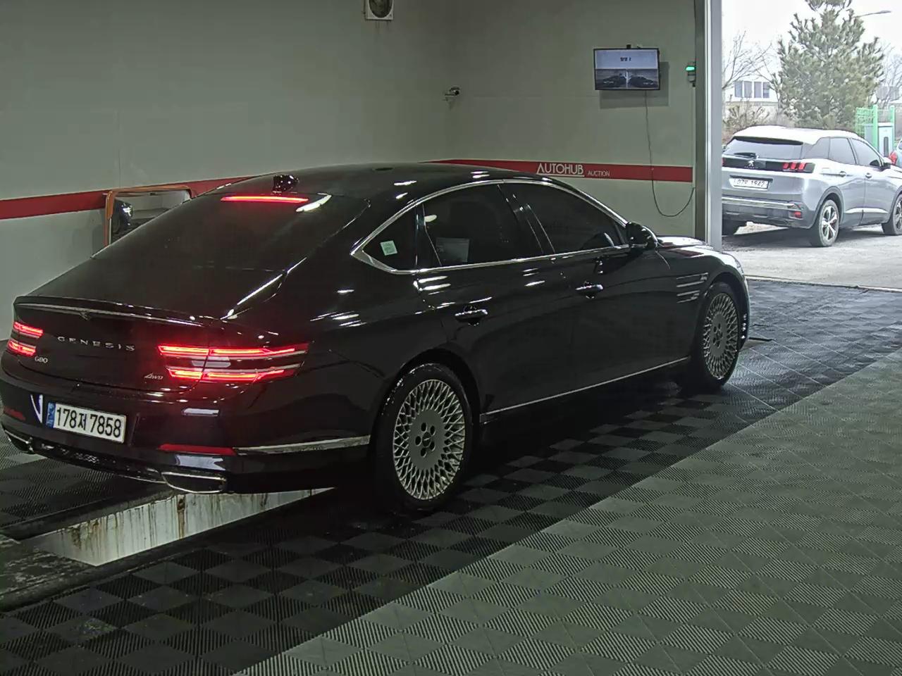Genesis G80 2022 - Image 4