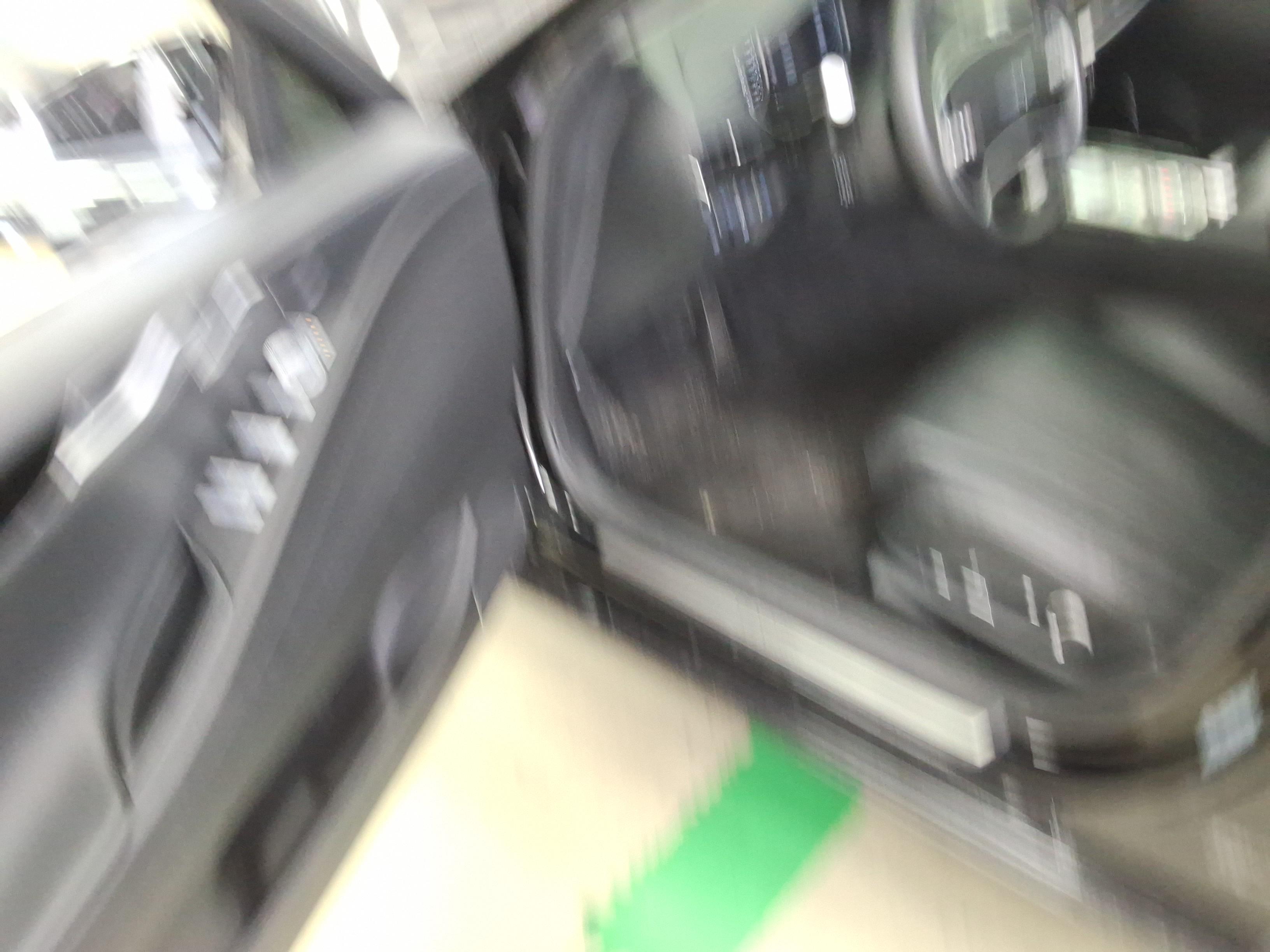 Genesis G80 2022 - Image 10