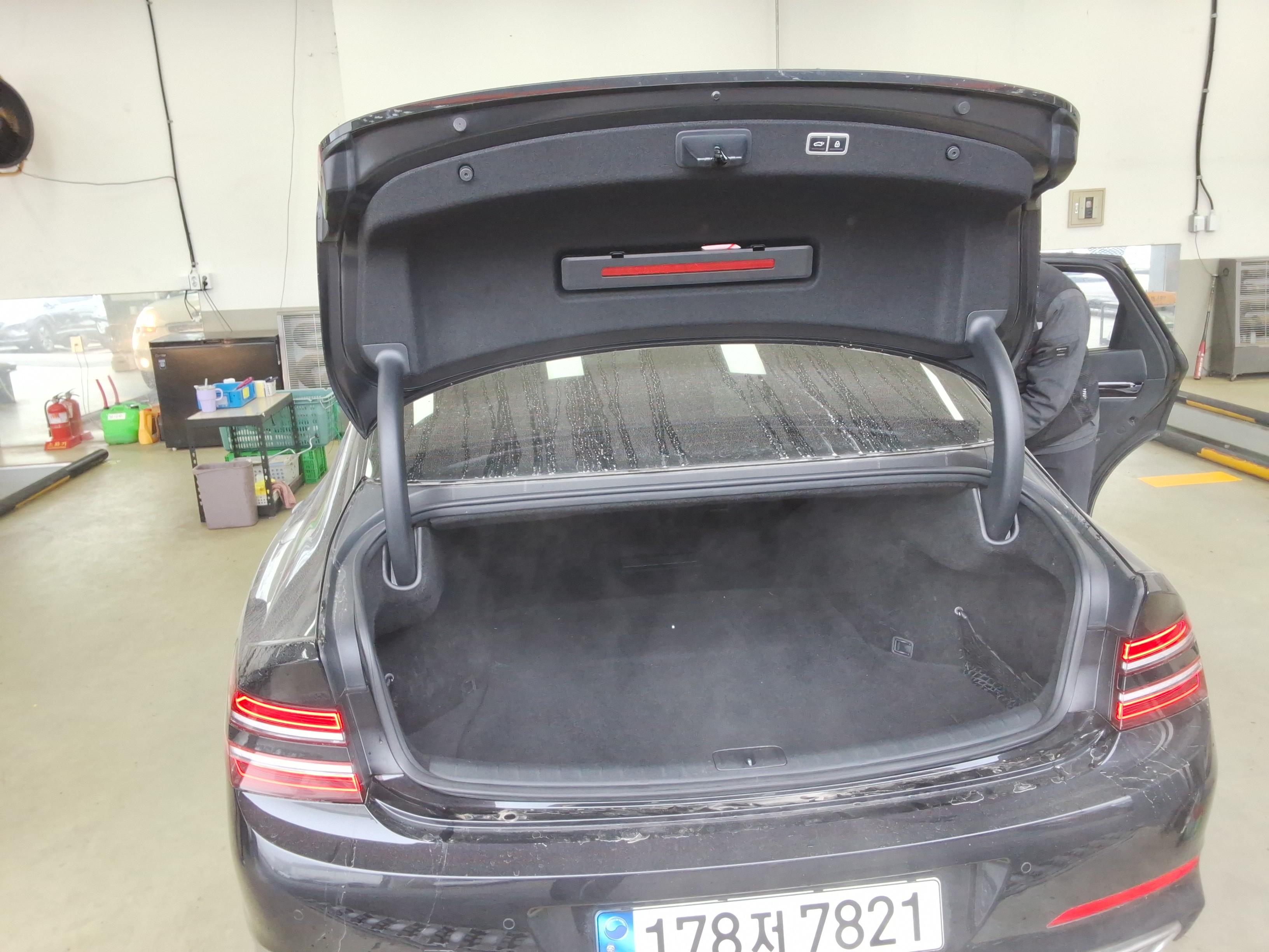 Genesis G80 2022 - Image 15