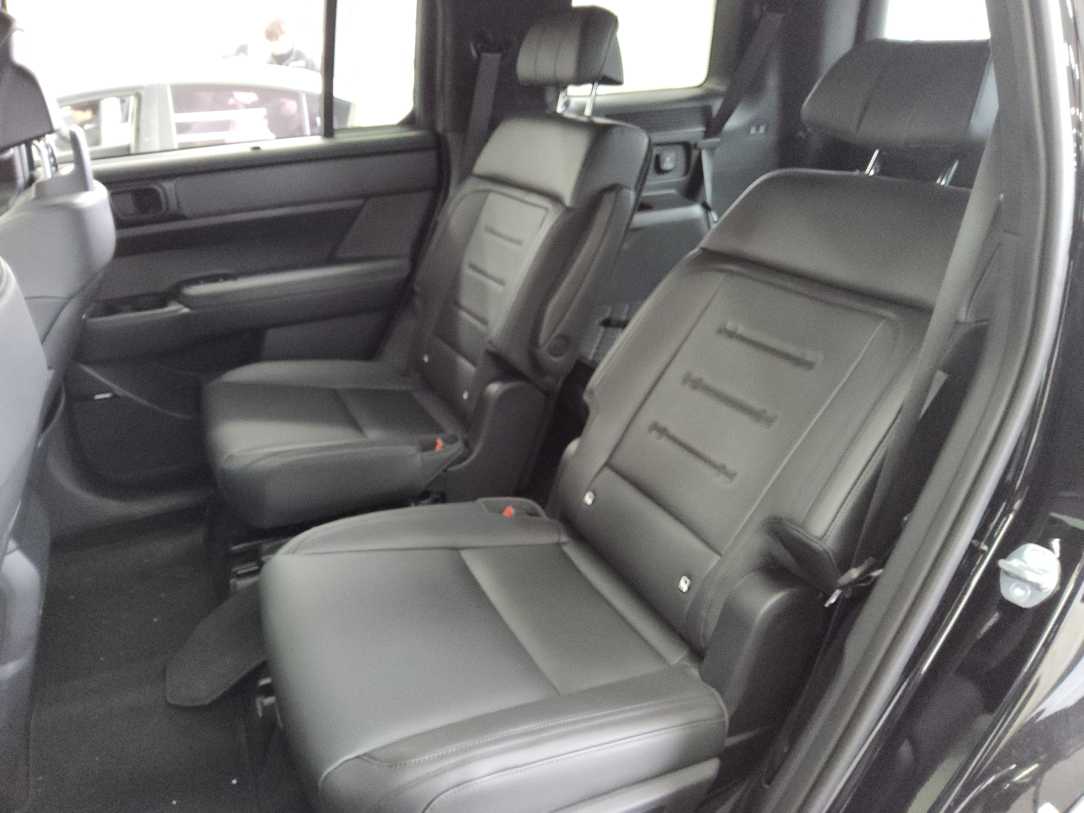 Hyundai Santa Fe 2025 - Image 12