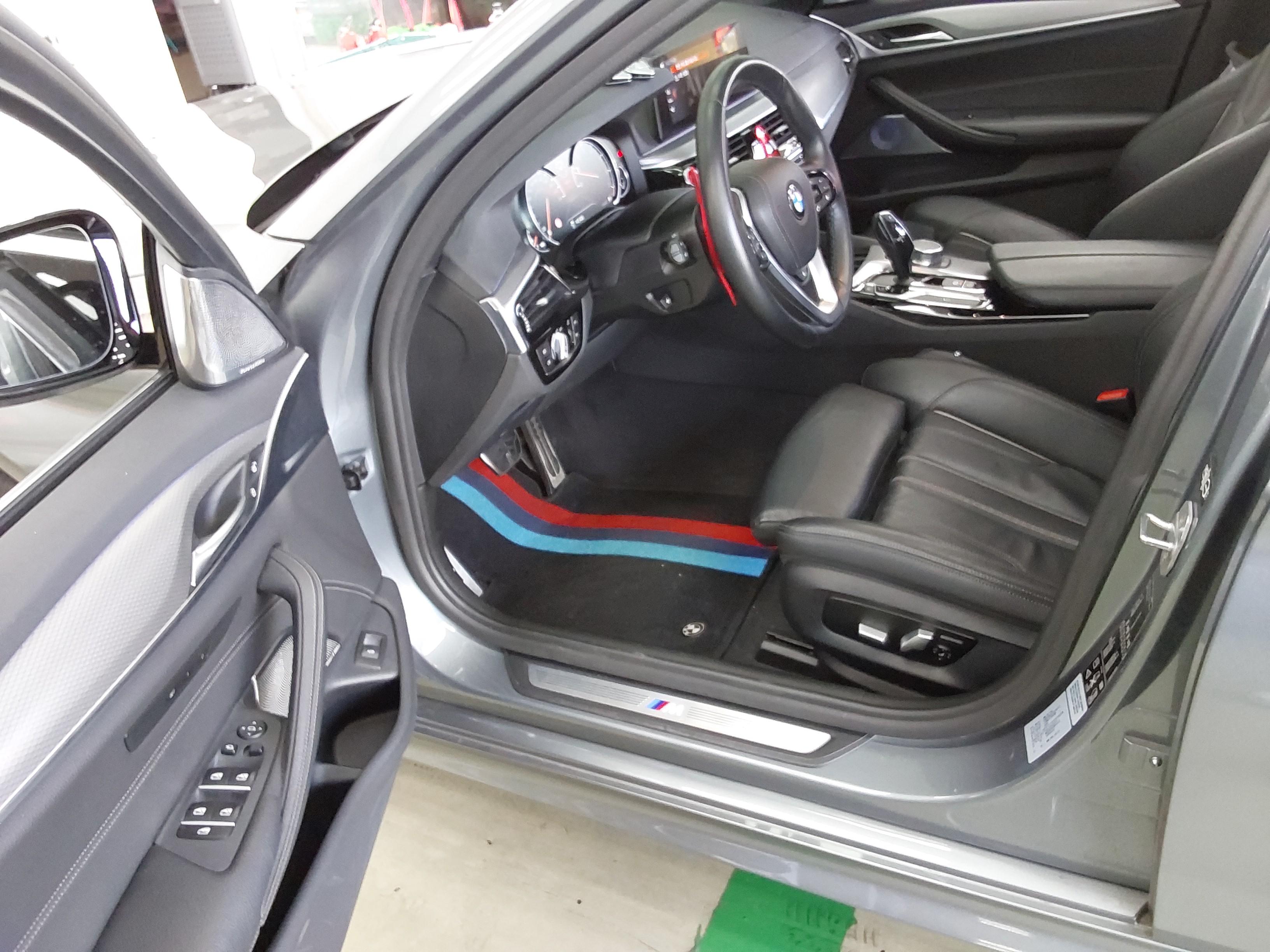 BMW 5 Series 2018 - Image 9