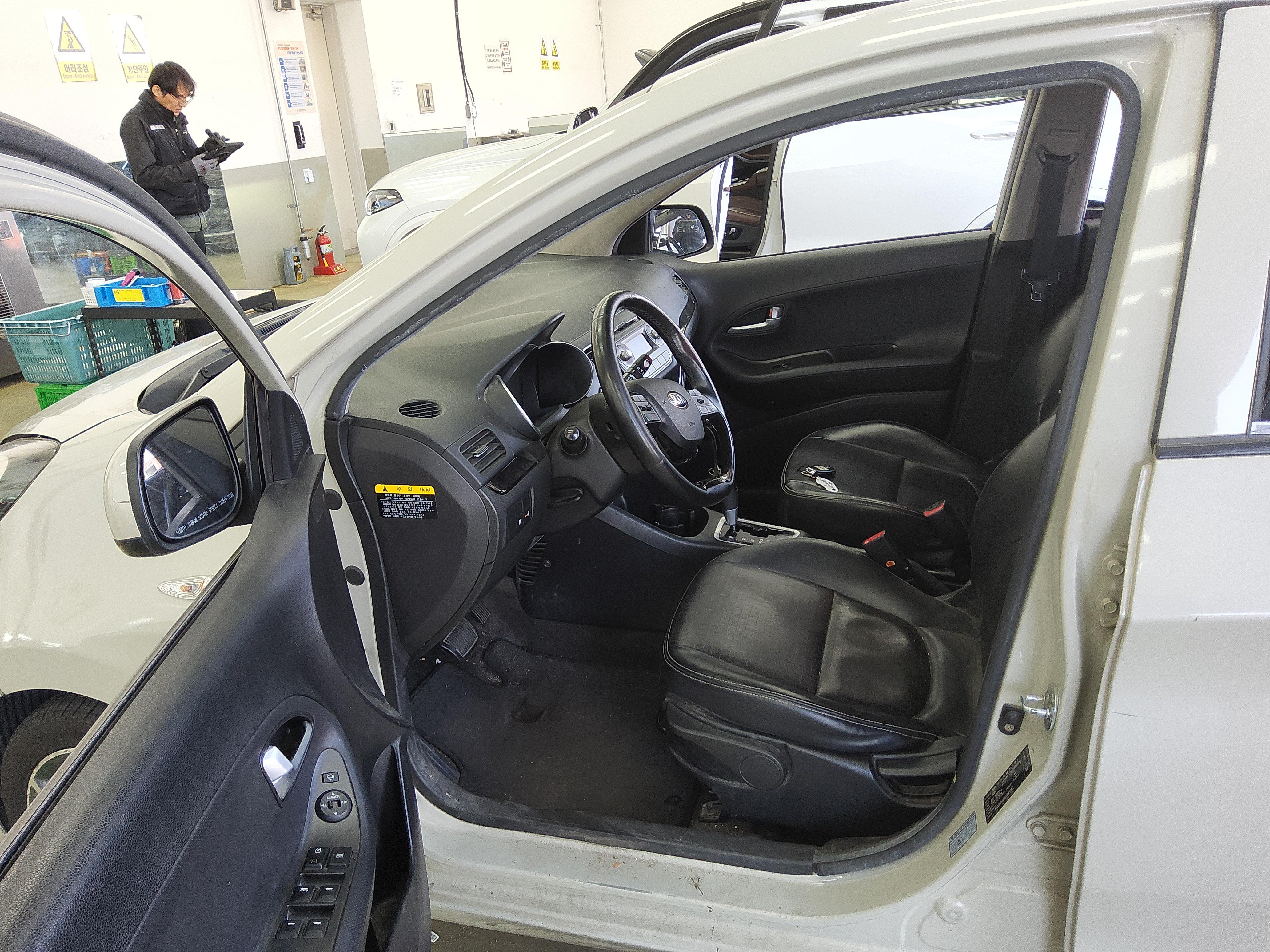 Kia Morning 2016 - Image 9