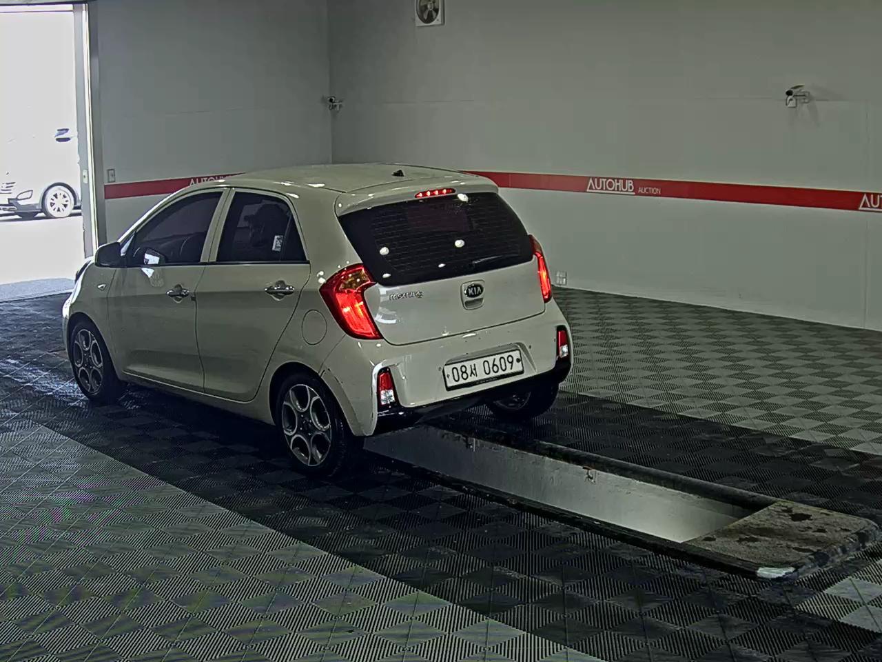 Kia Morning 2016 - Image 5
