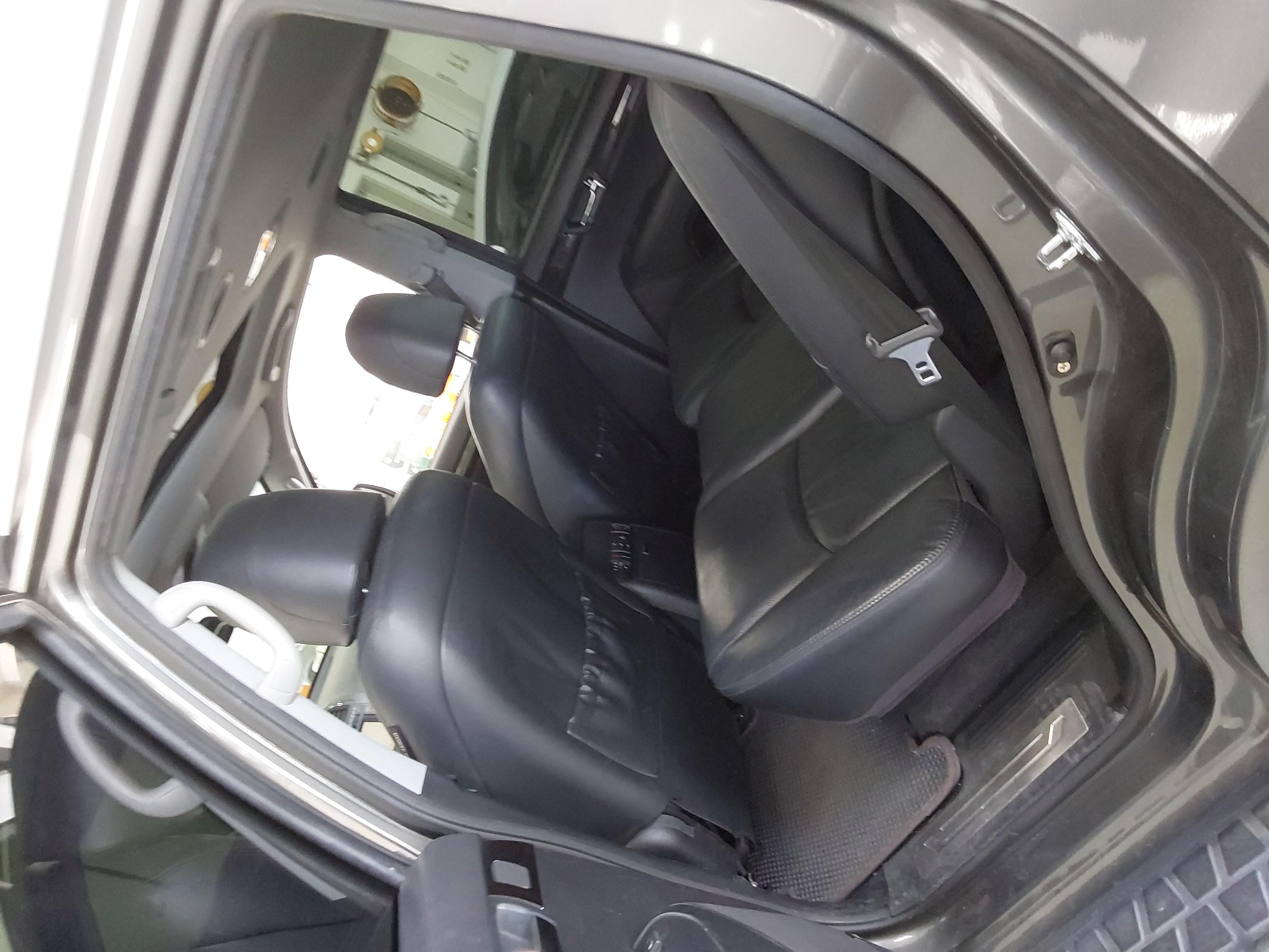 Kia BORREGO 2014 - Image 13