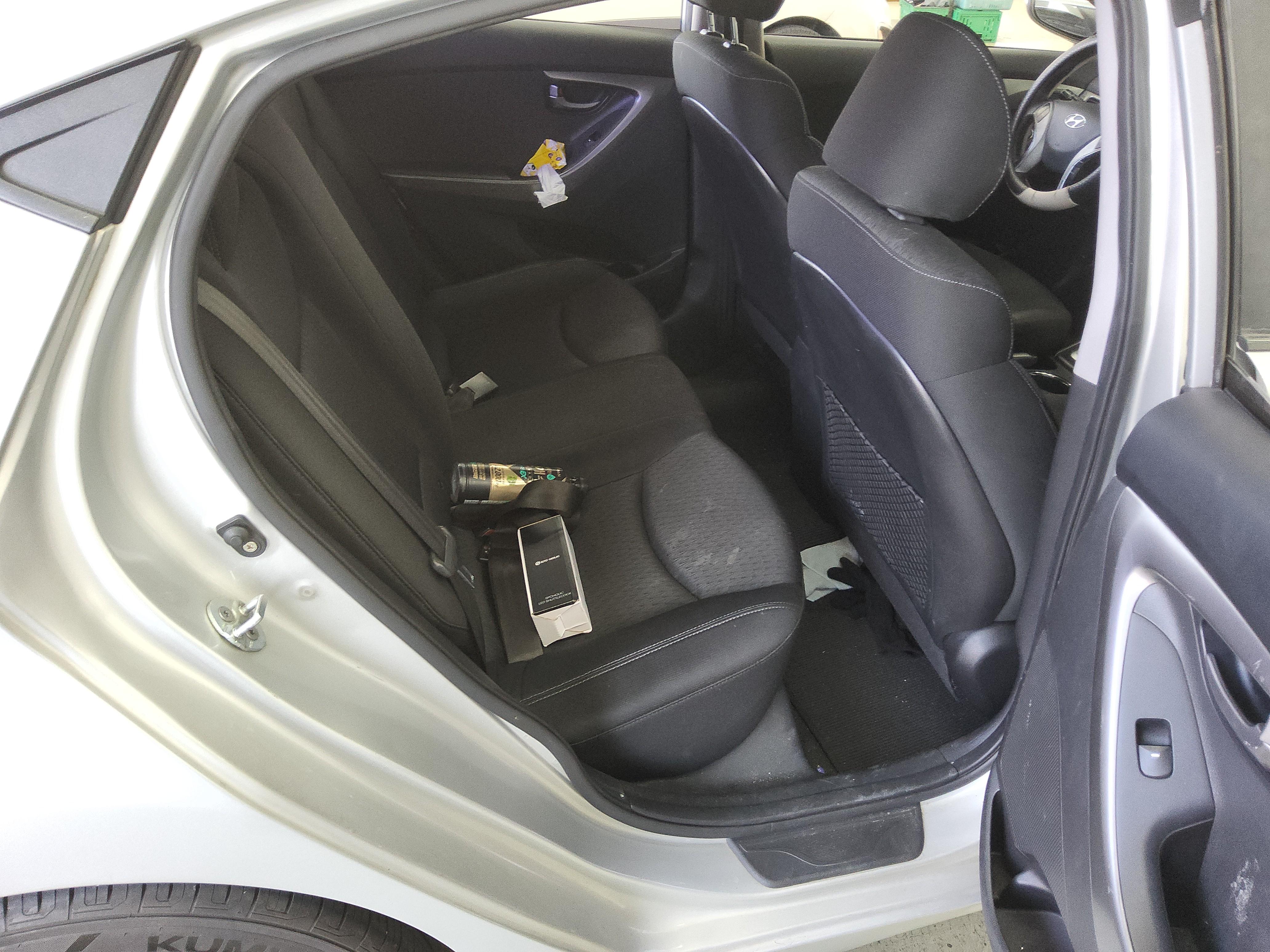 Hyundai Elantra 2012 - Image 12