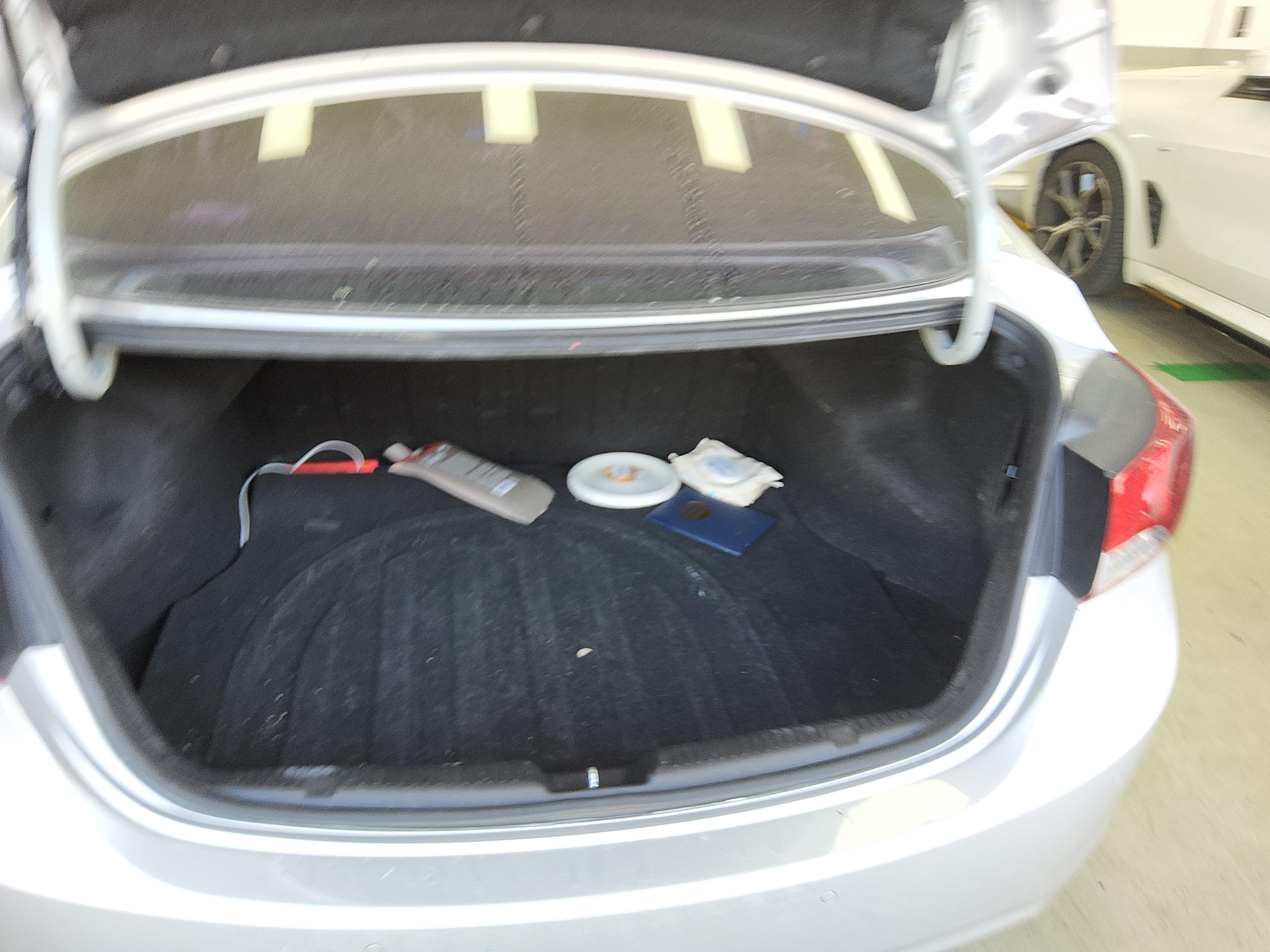Hyundai Elantra 2012 - Image 14