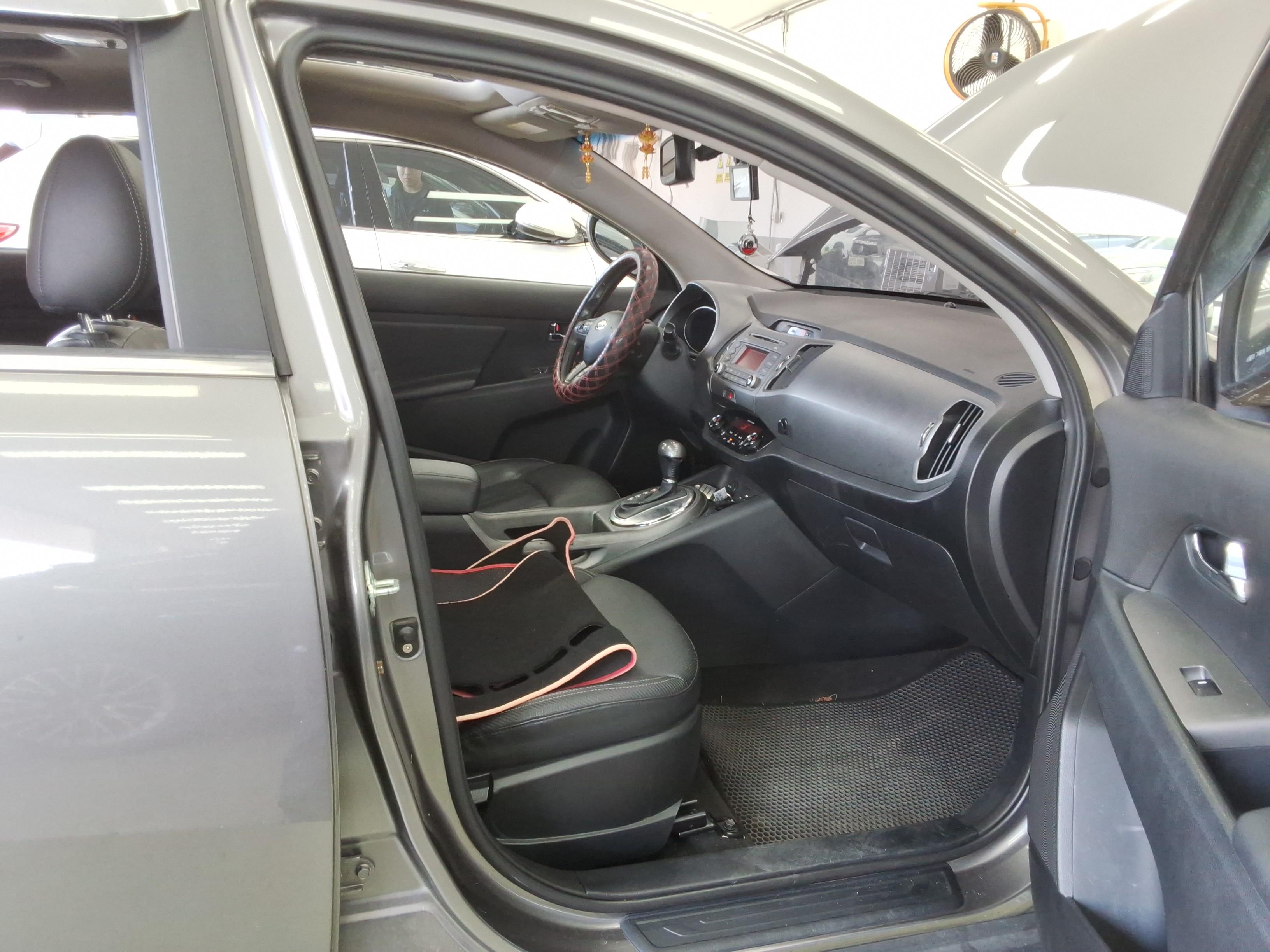 Kia Sportage 2015 - Image 14