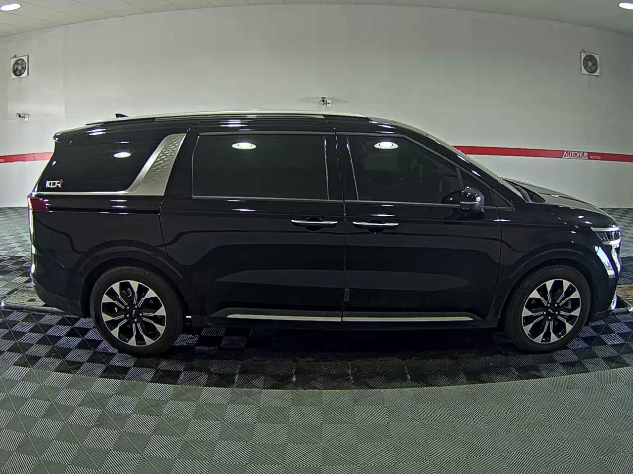Kia SEDONA 2023 - Image 3