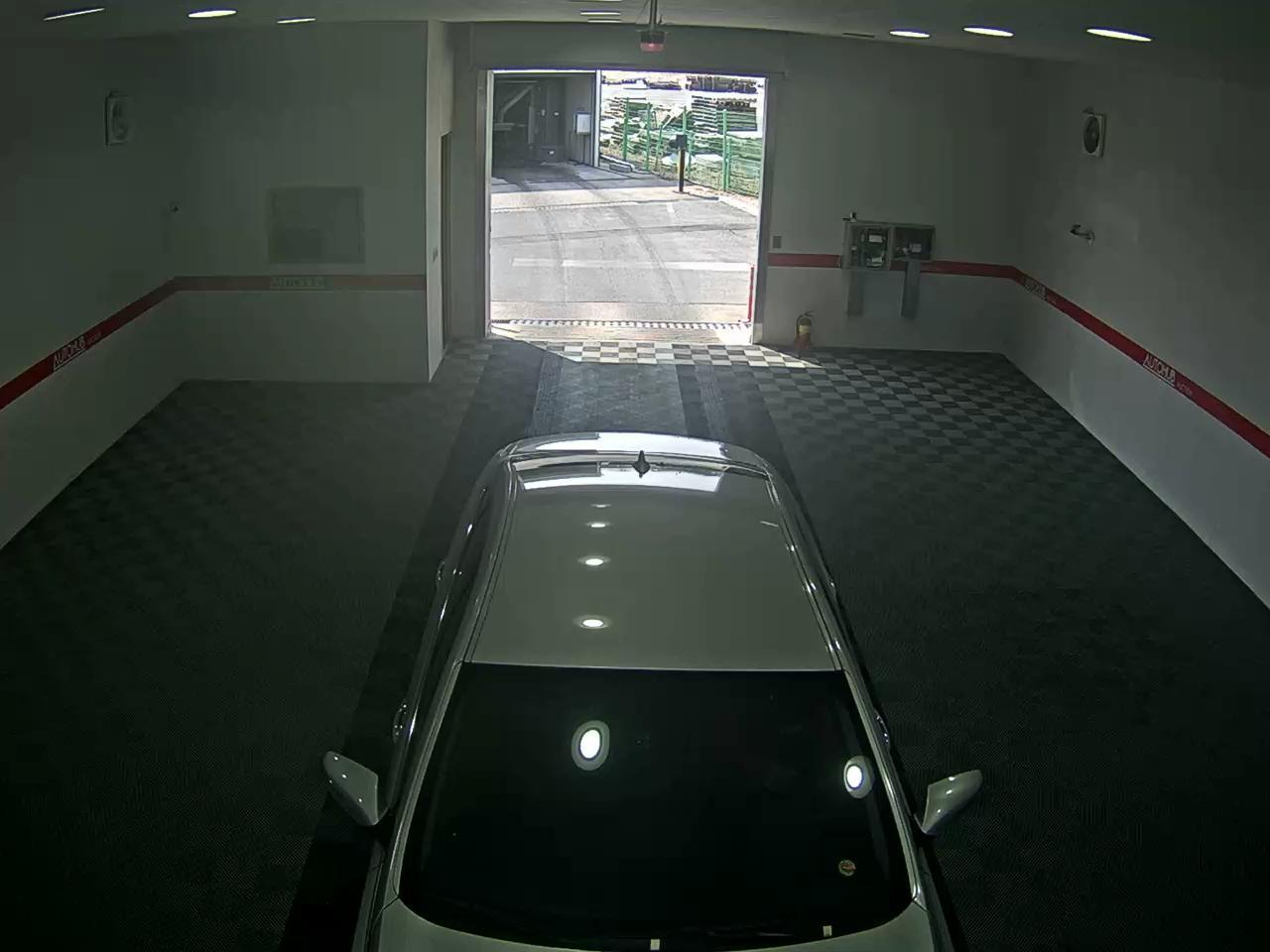 Hyundai Grandeur 2011 - Image 6